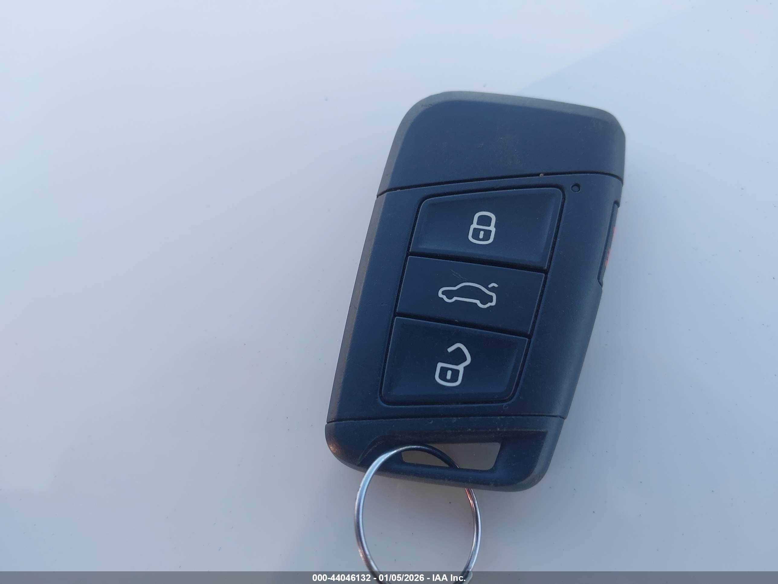 VOLKSWAGEN ATLAS image 11