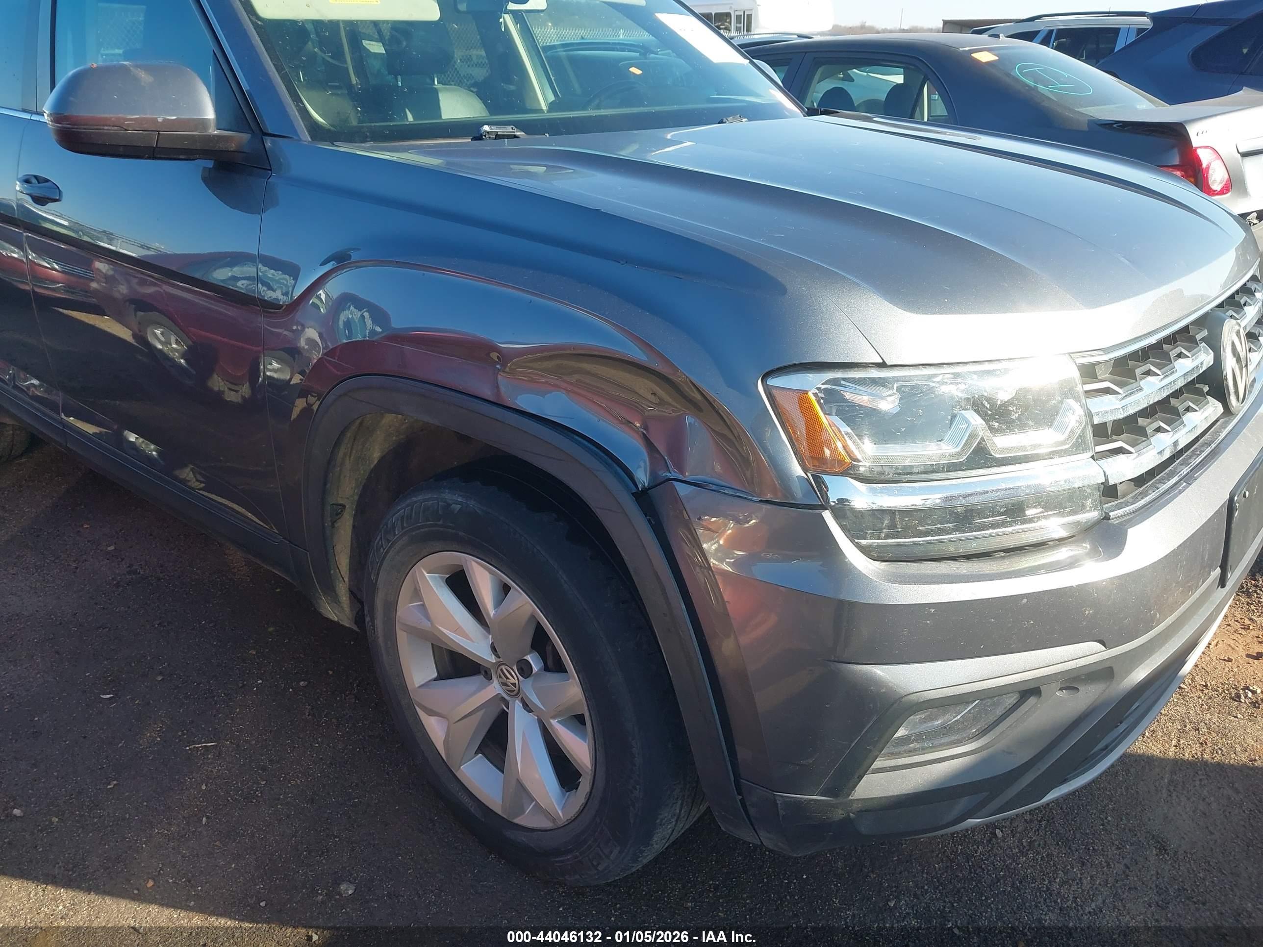 VOLKSWAGEN ATLAS image 6
