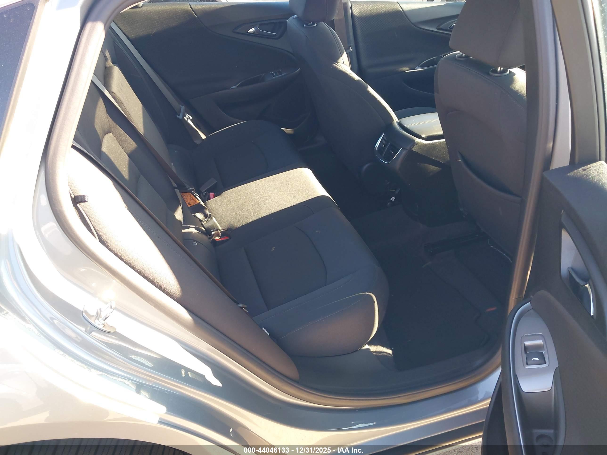 CHEVROLET MALIBU image 8