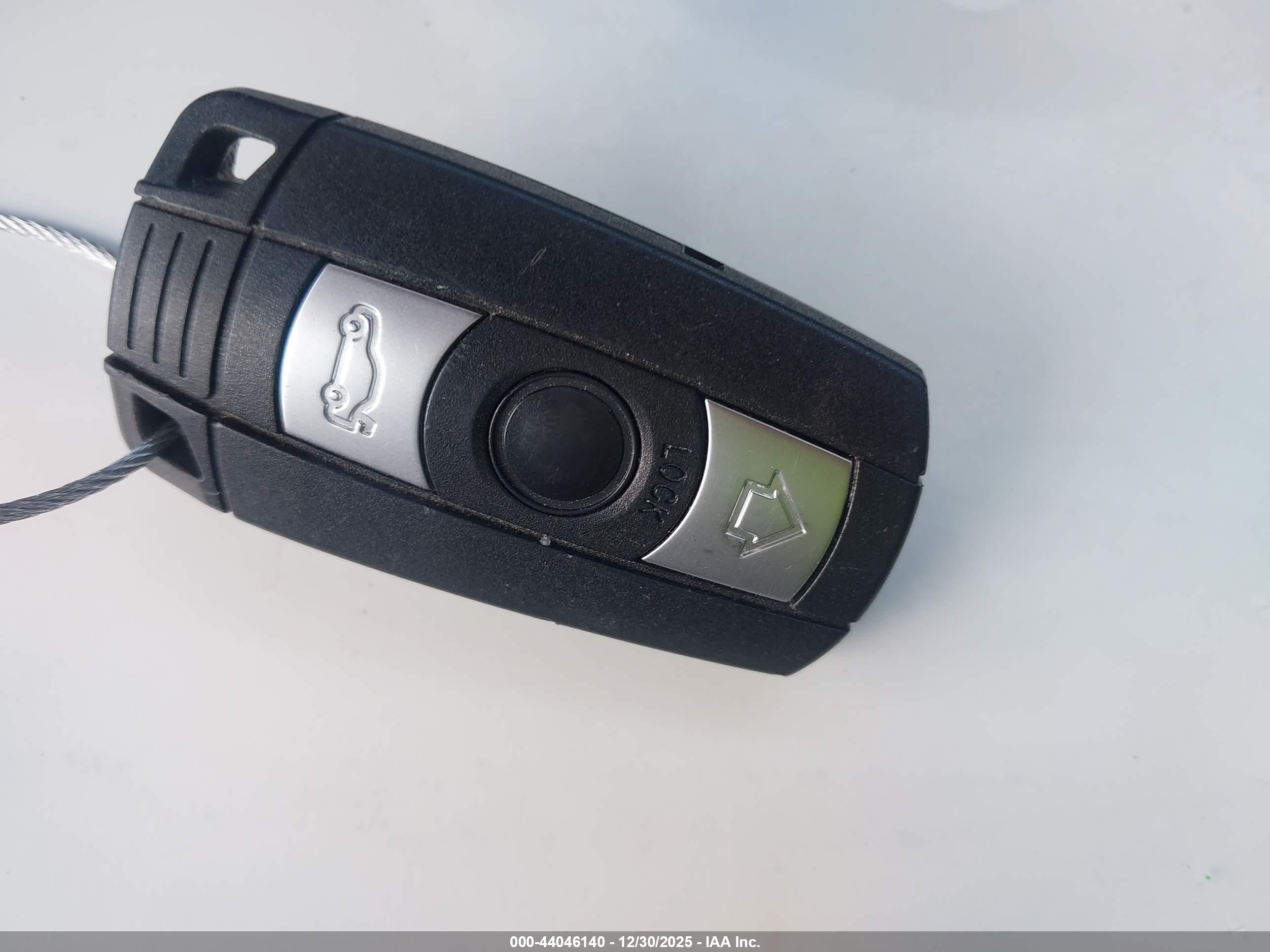 BMW 328I image 11
