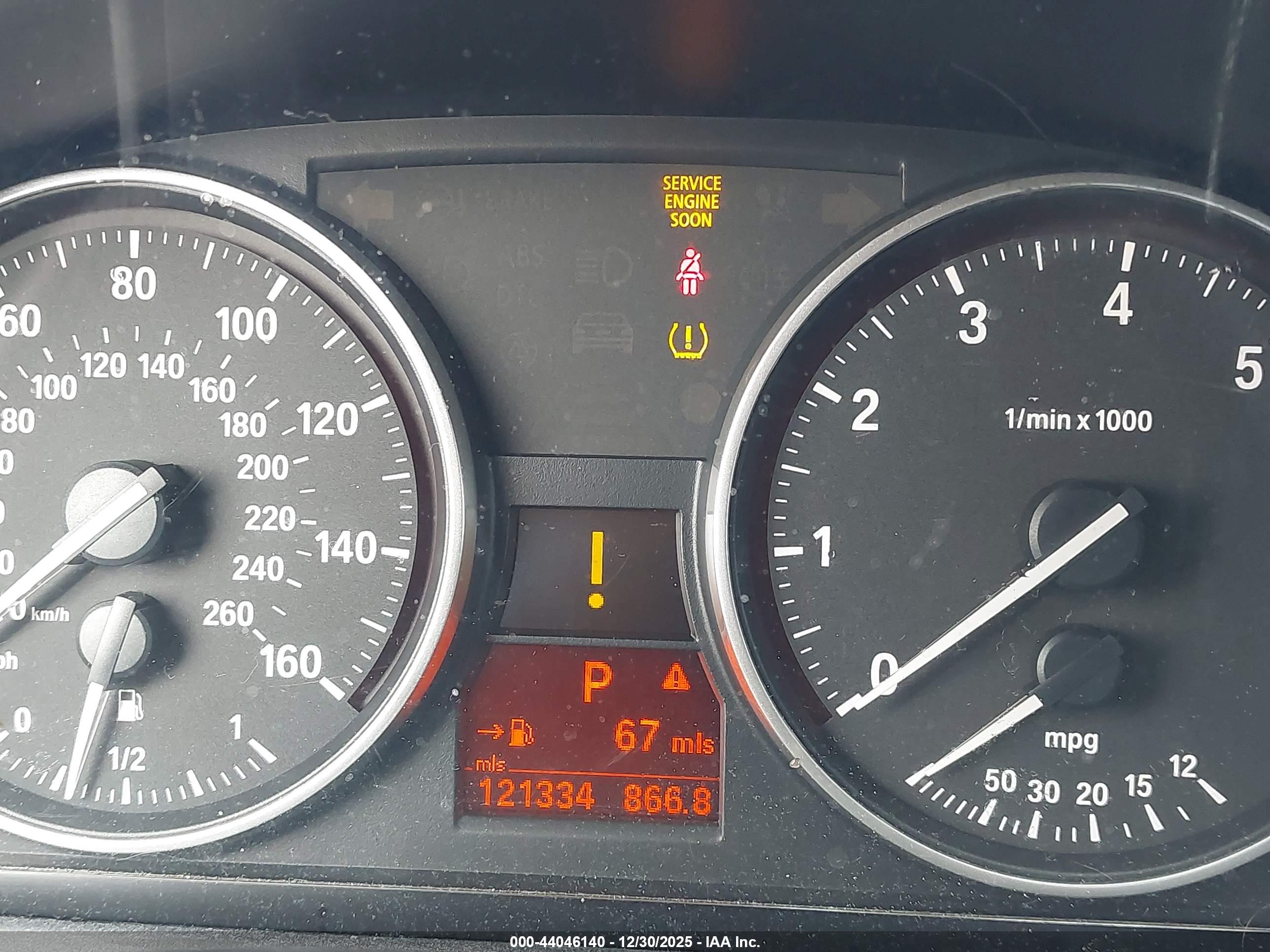 BMW 328I image 7