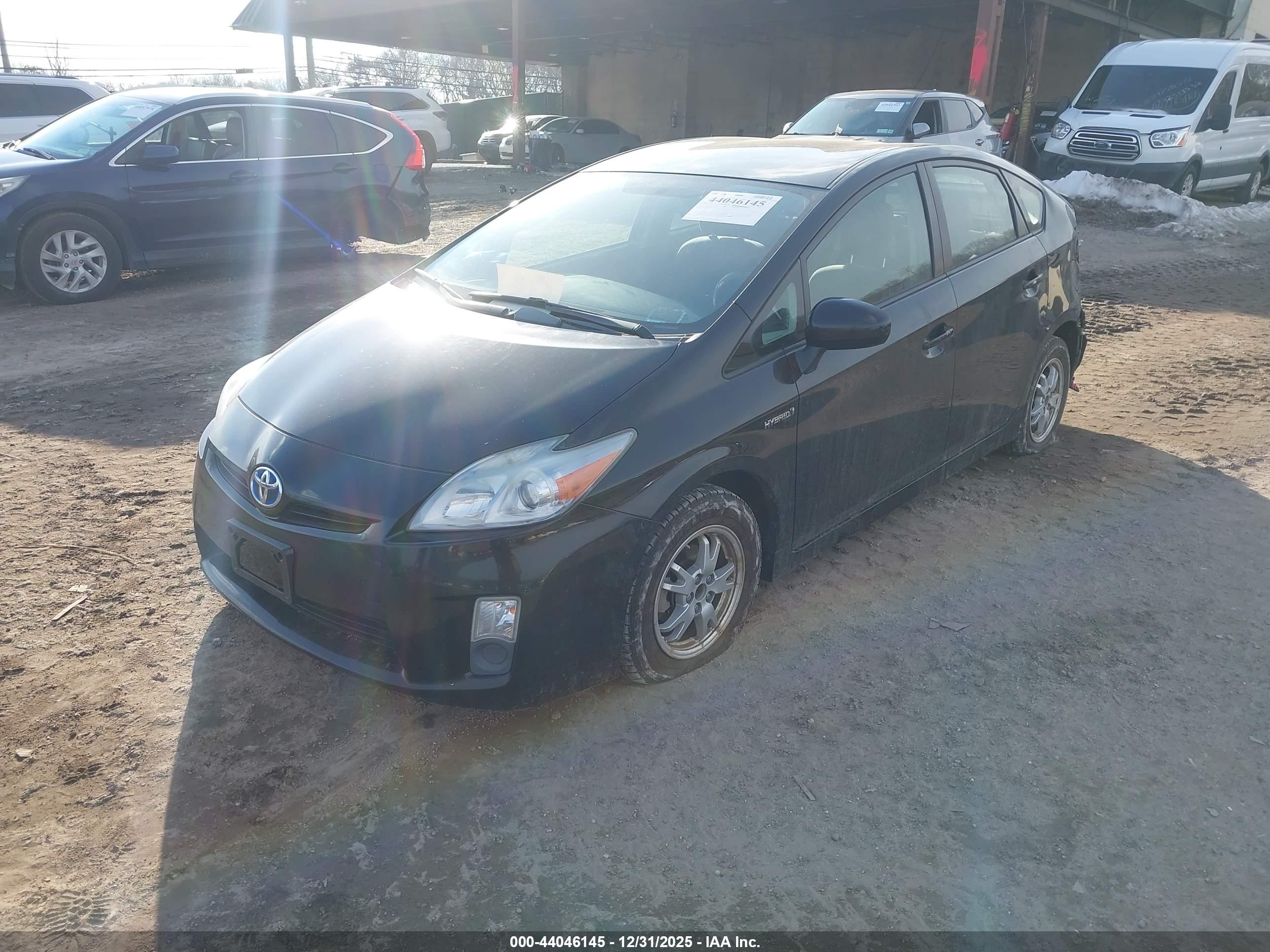 TOYOTA PRIUS image 2