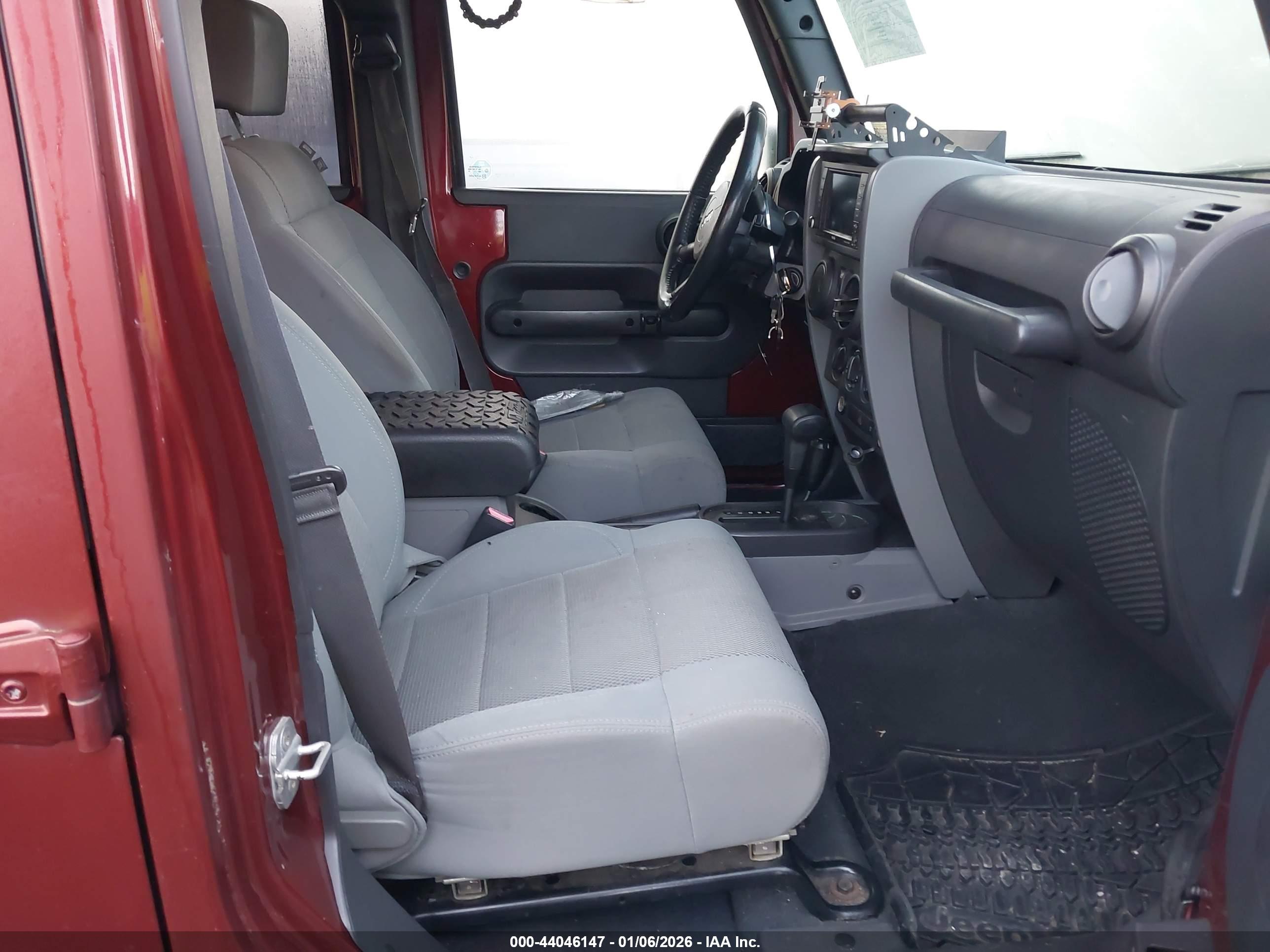 JEEP WRANGLER image 5