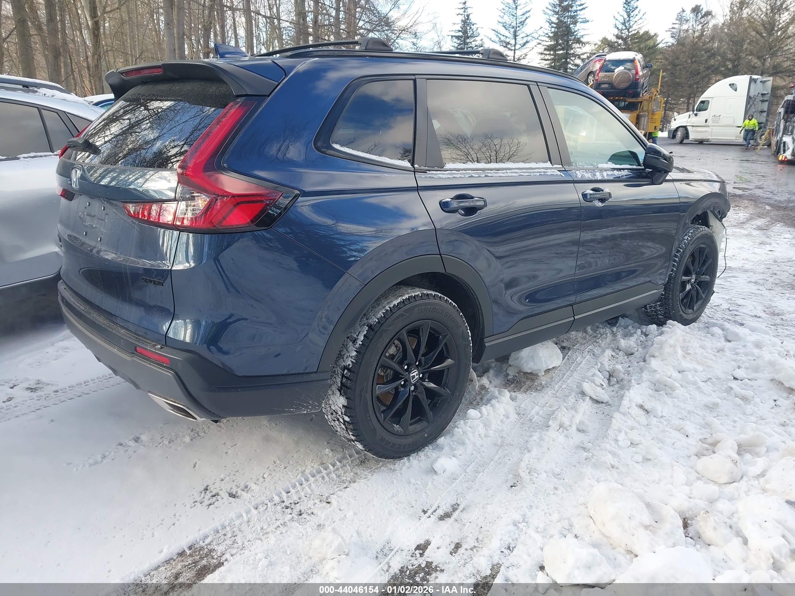 HONDA CR-V image 4