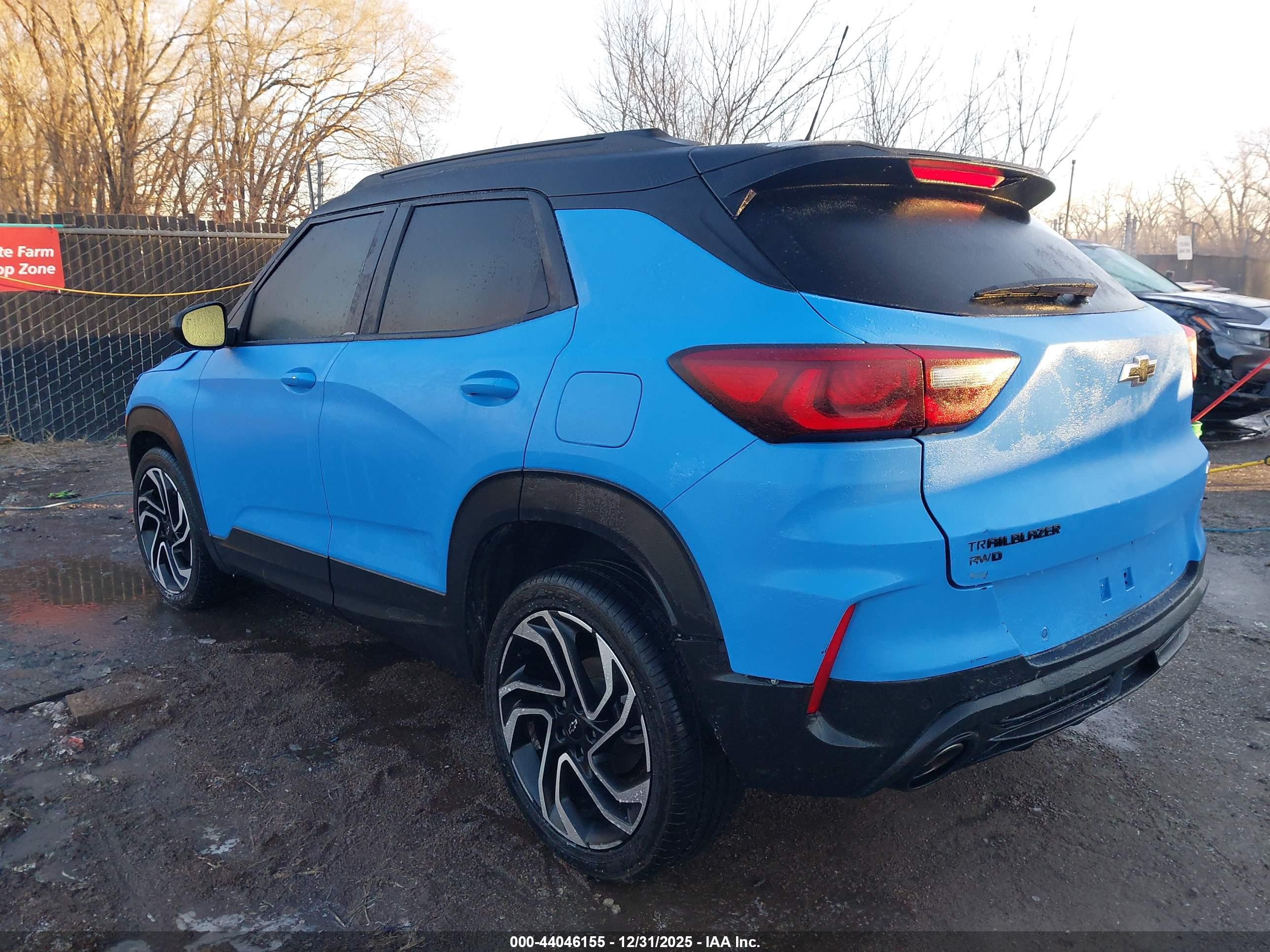CHEVROLET TRAILBLAZER image 3