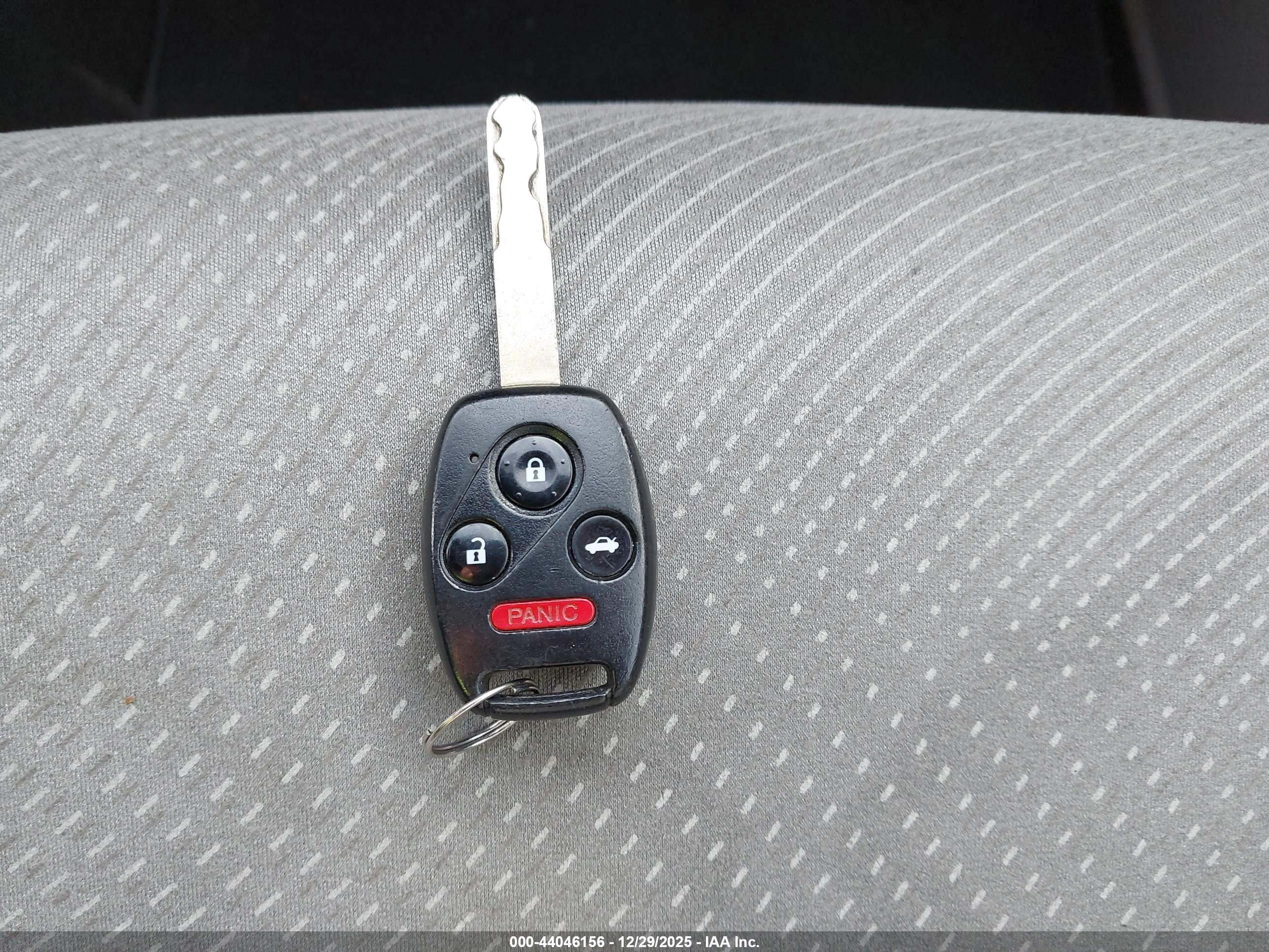 HONDA CIVIC image 11