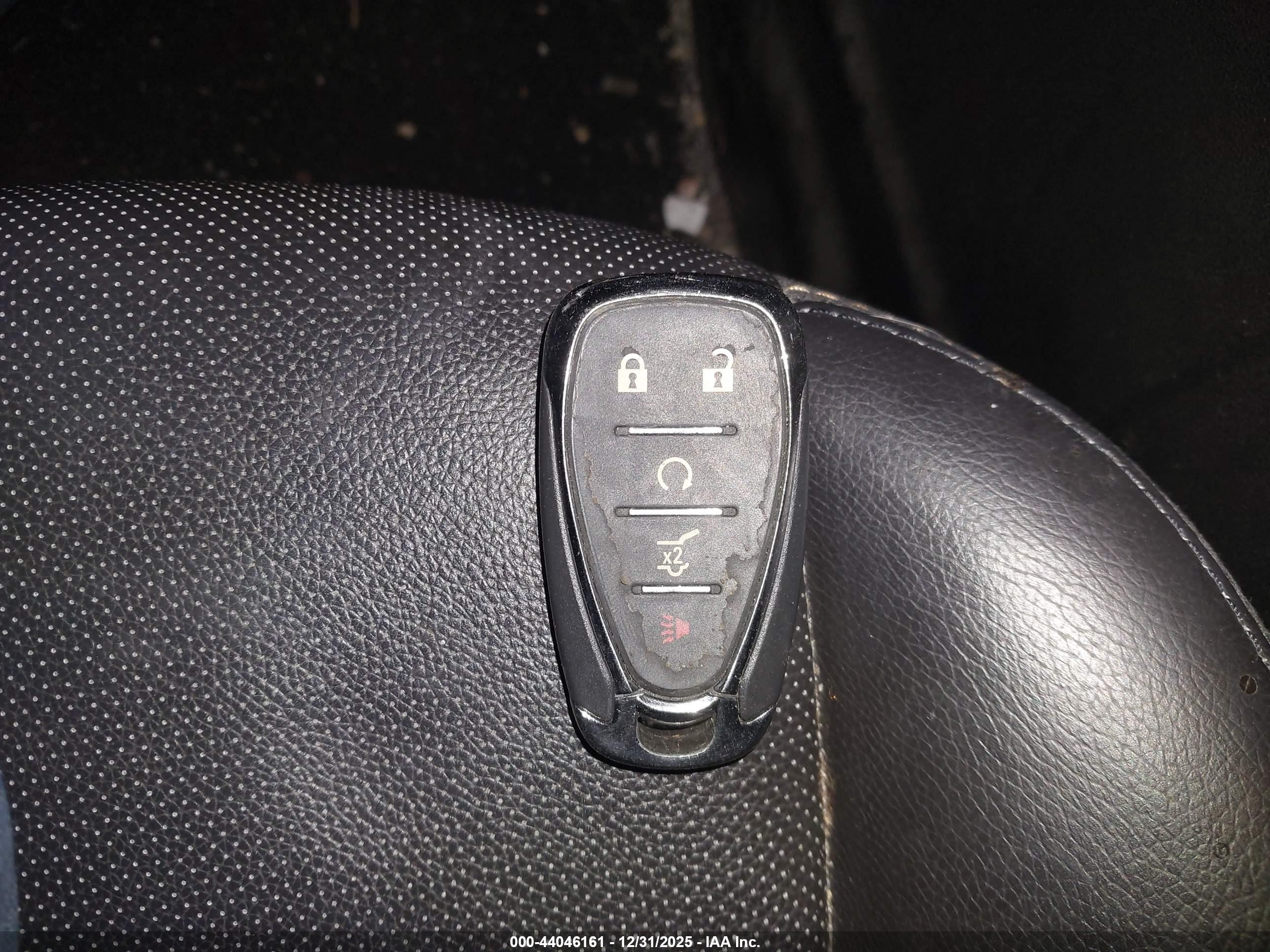 CHEVROLET EQUINOX image 11