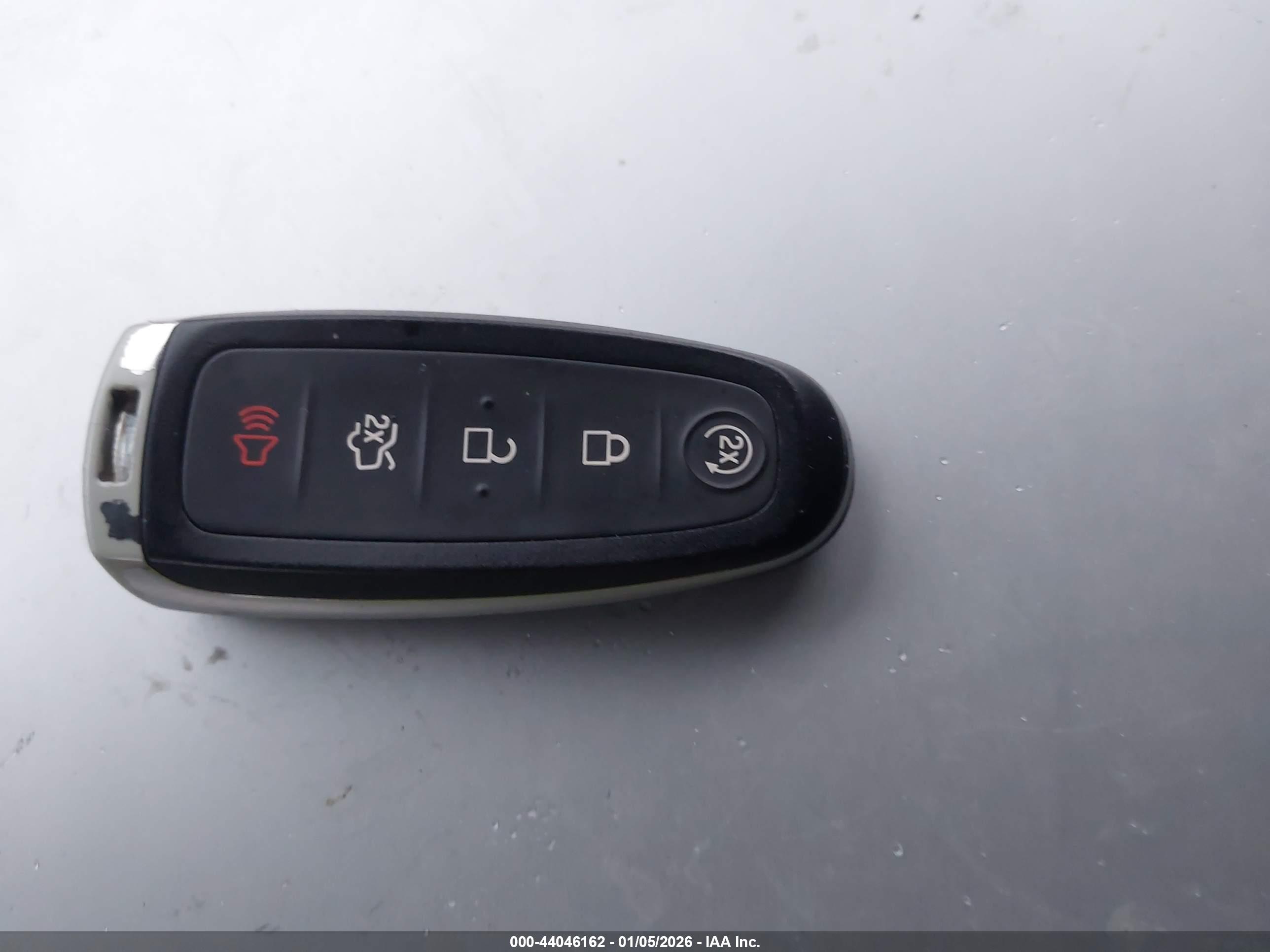 FORD EXPEDITION image 11