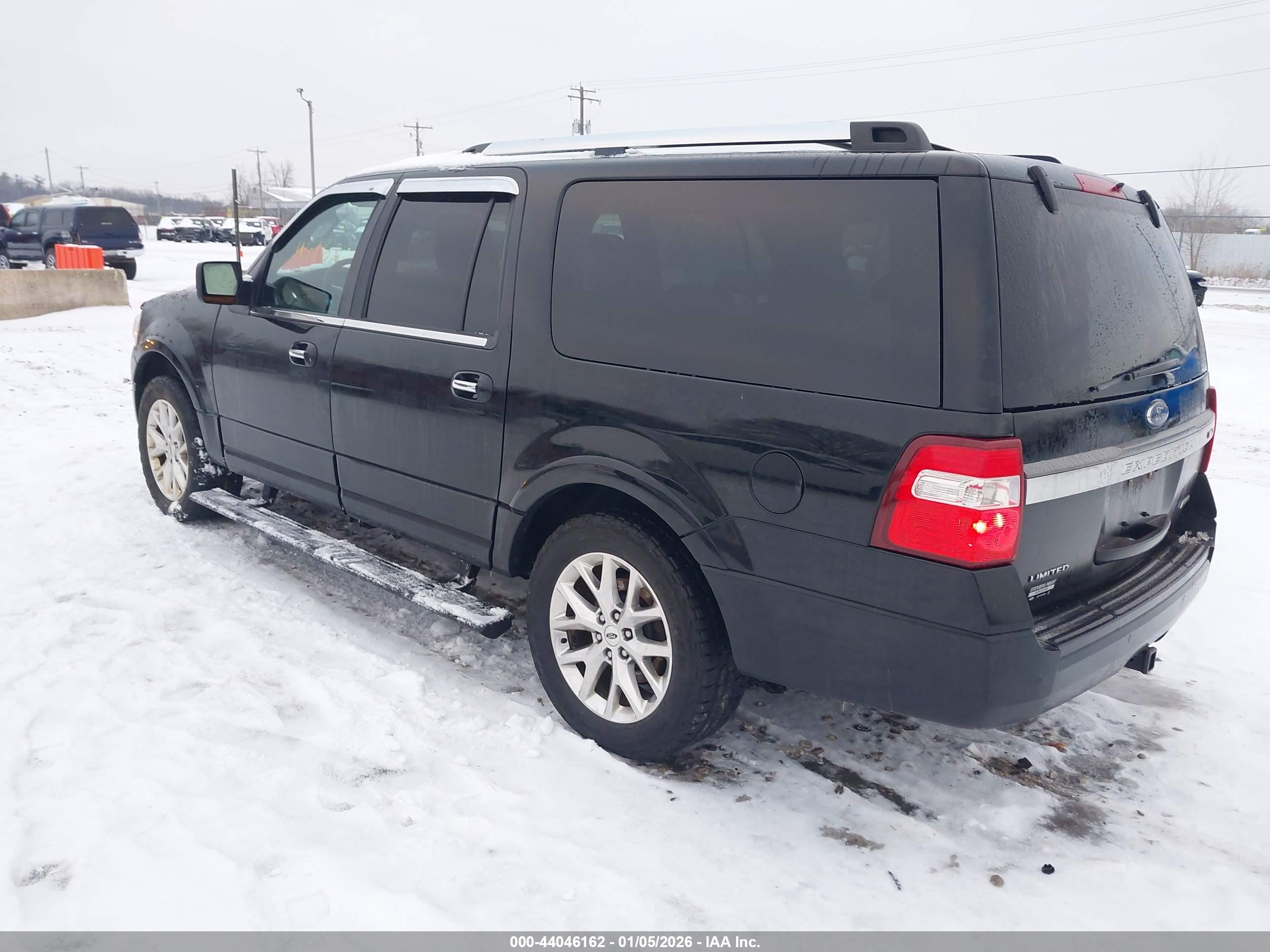 FORD EXPEDITION image 3