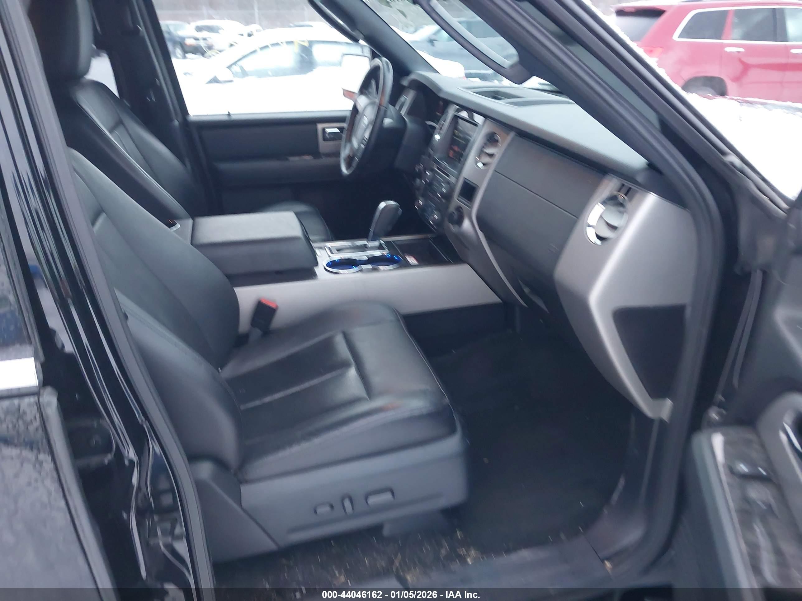 FORD EXPEDITION image 5