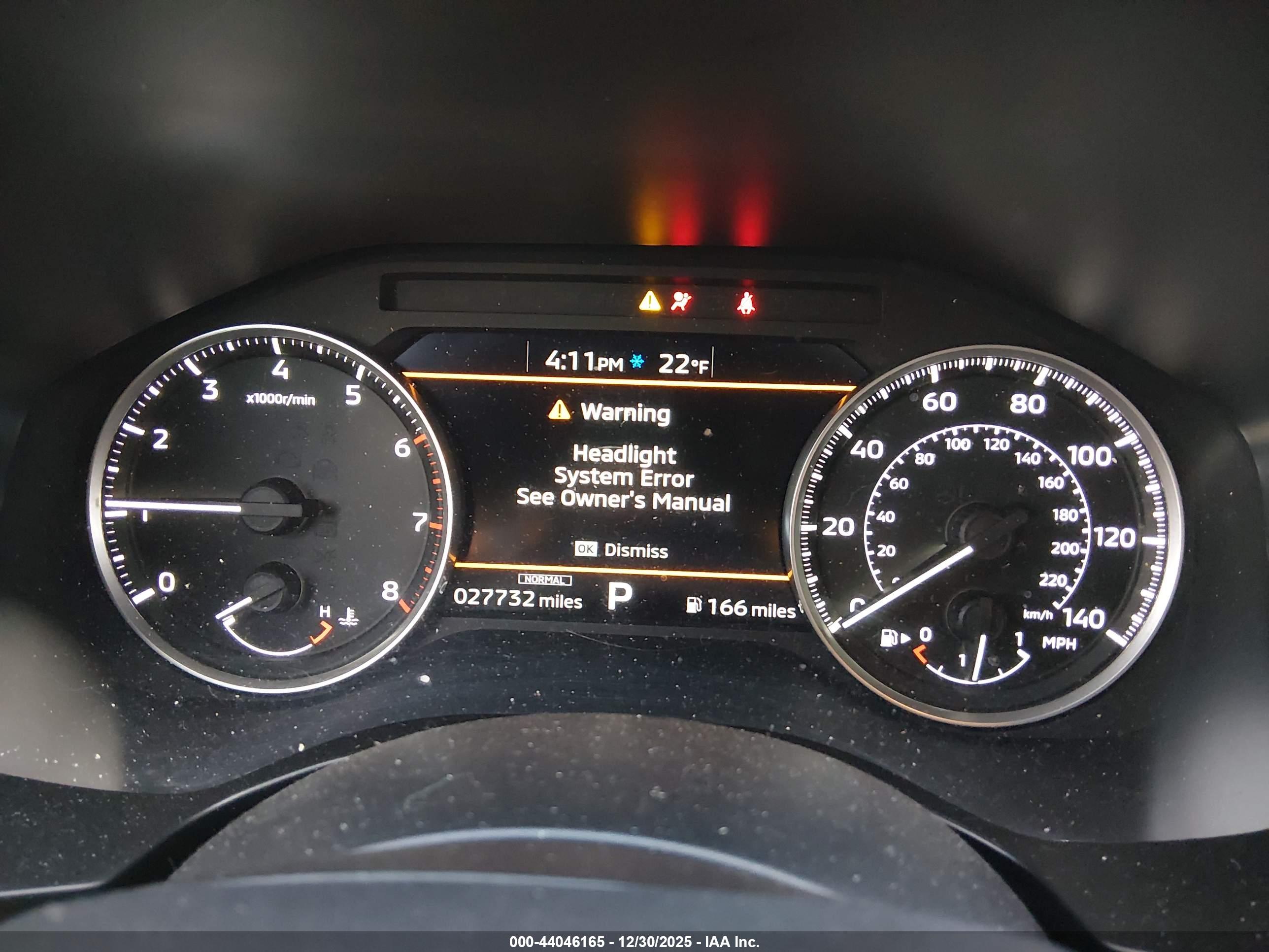 MITSUBISHI OUTLANDER image 7