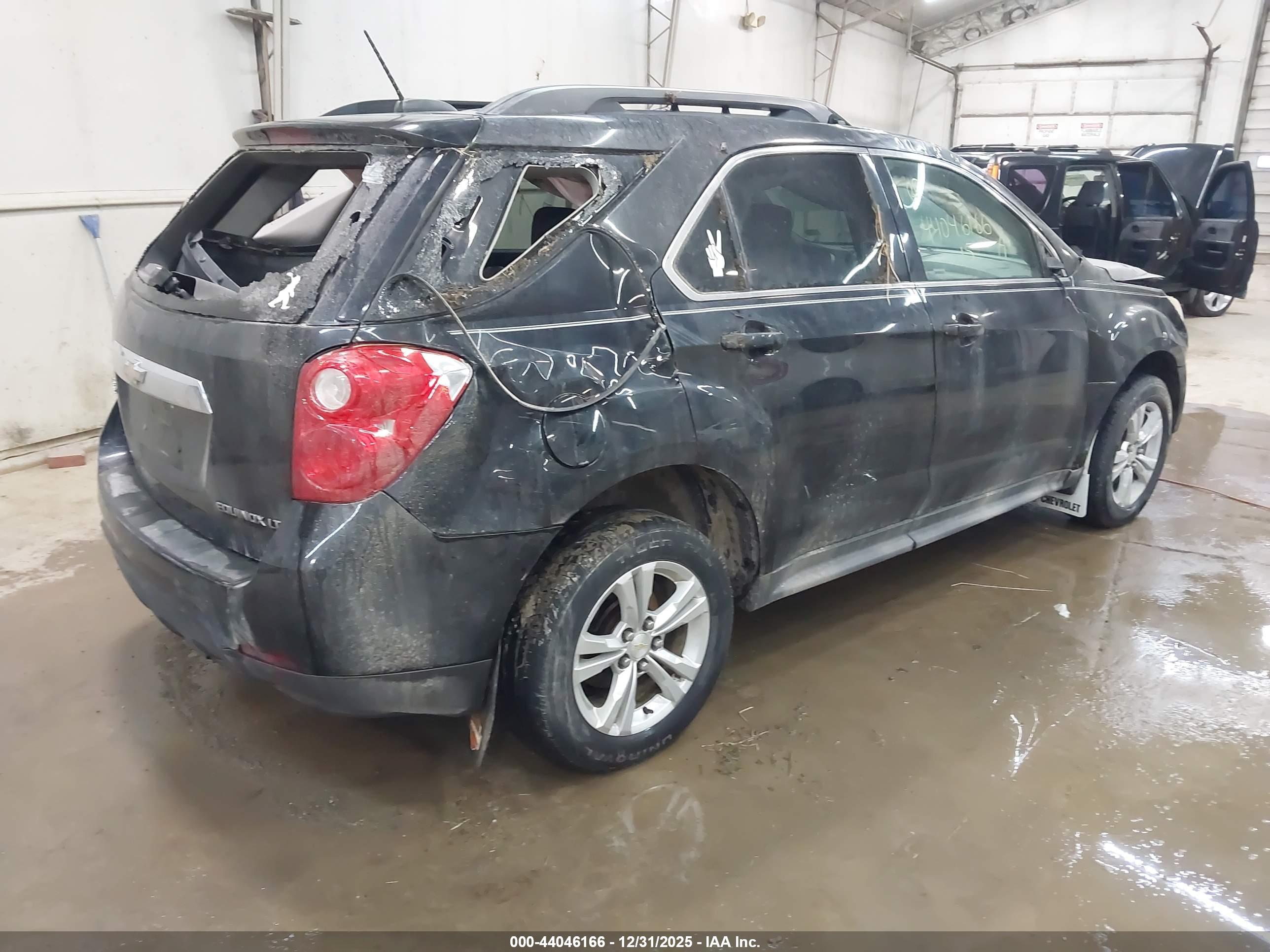 CHEVROLET EQUINOX image 4