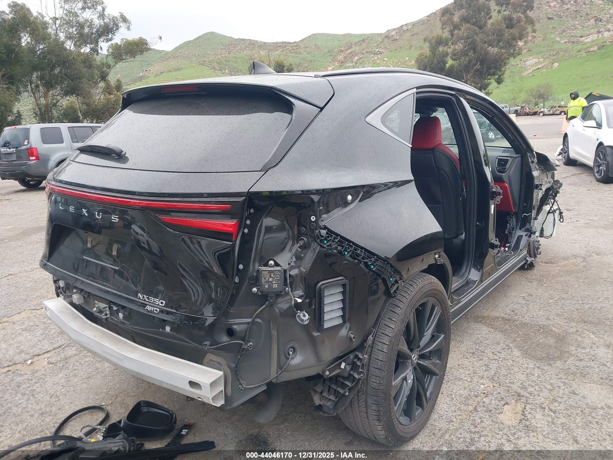 LEXUS NX image 4