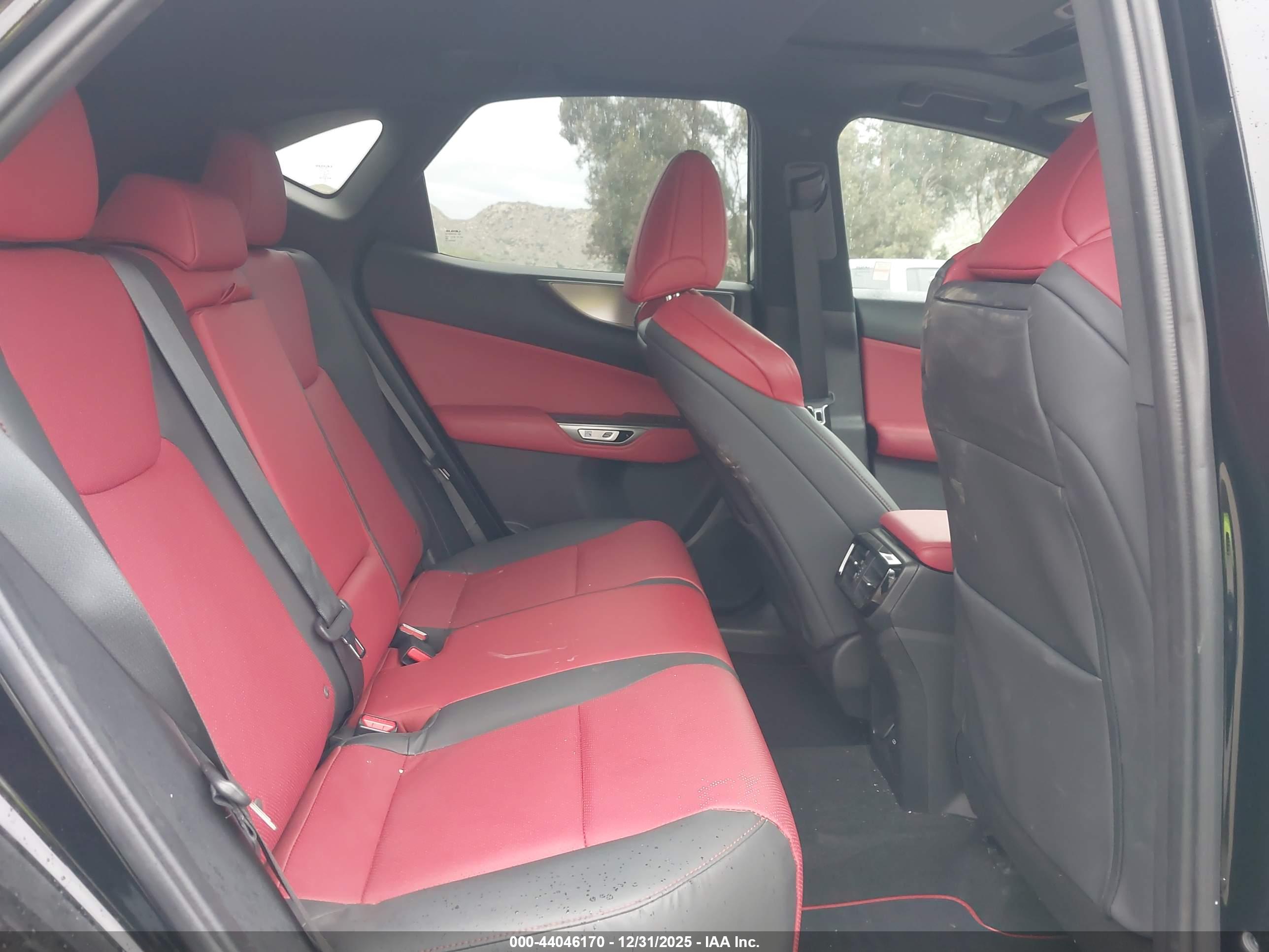 LEXUS NX image 8