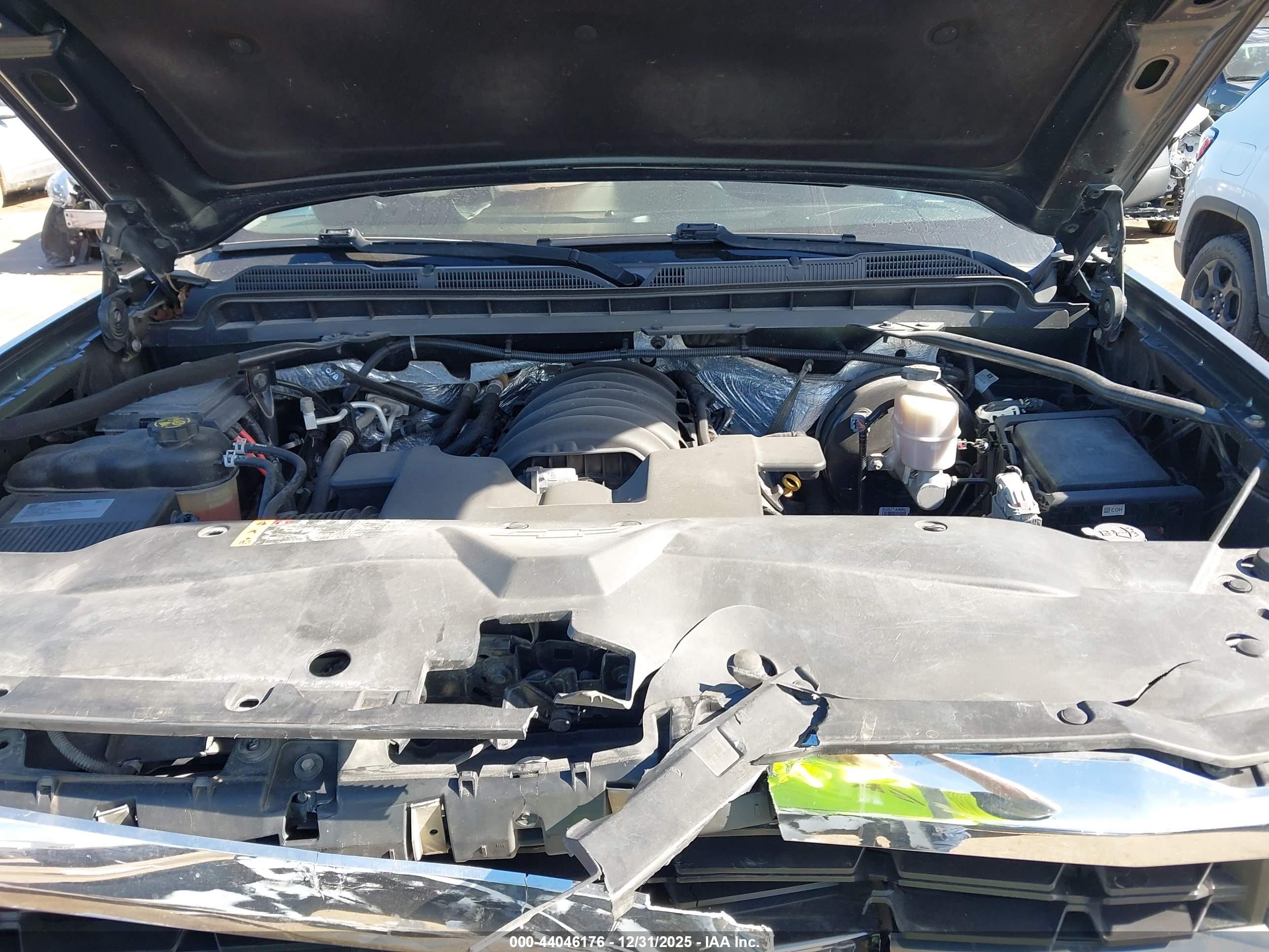 CHEVROLET SILVERADO image 10
