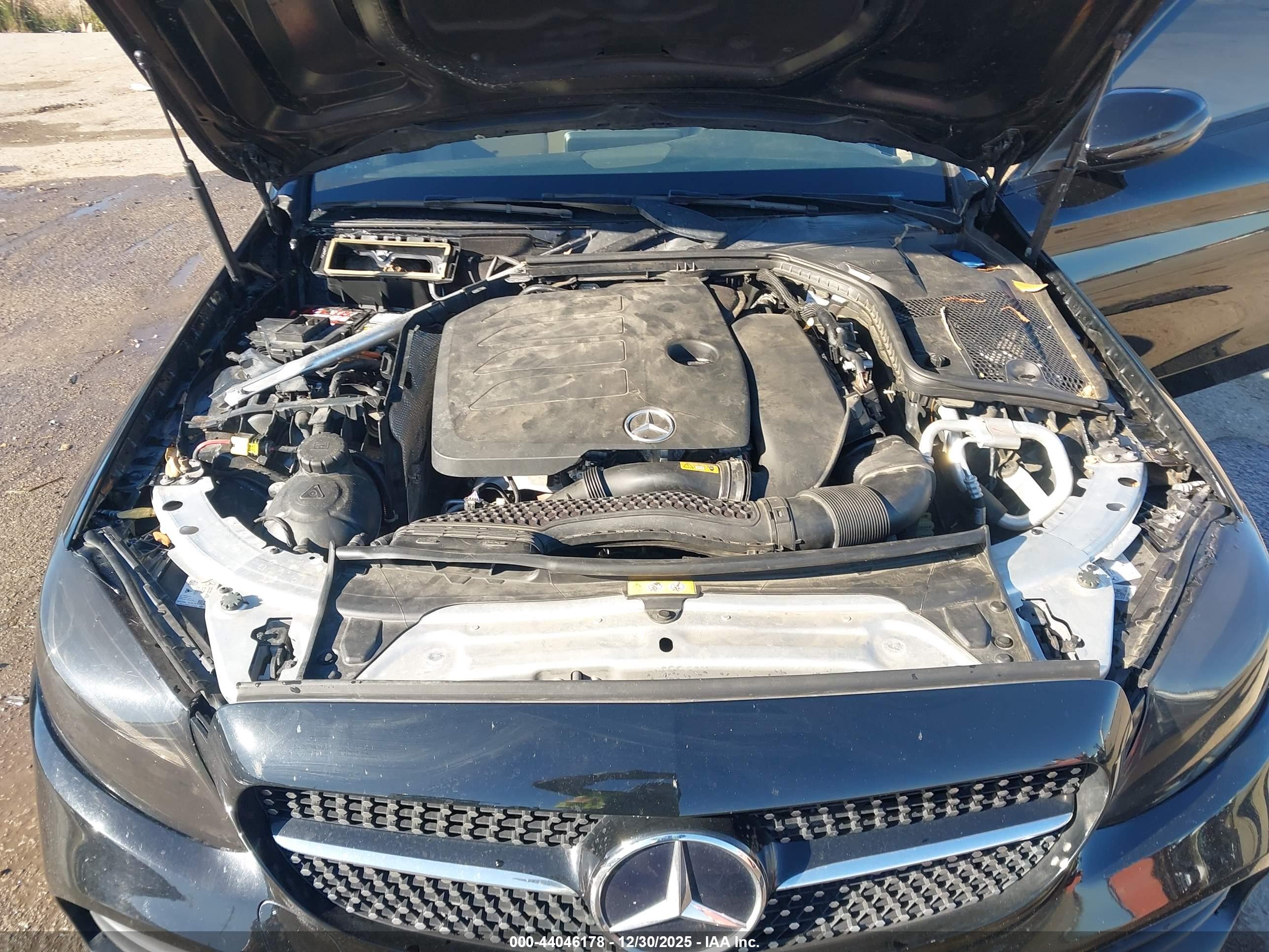 MERCEDES-BENZ C image 10