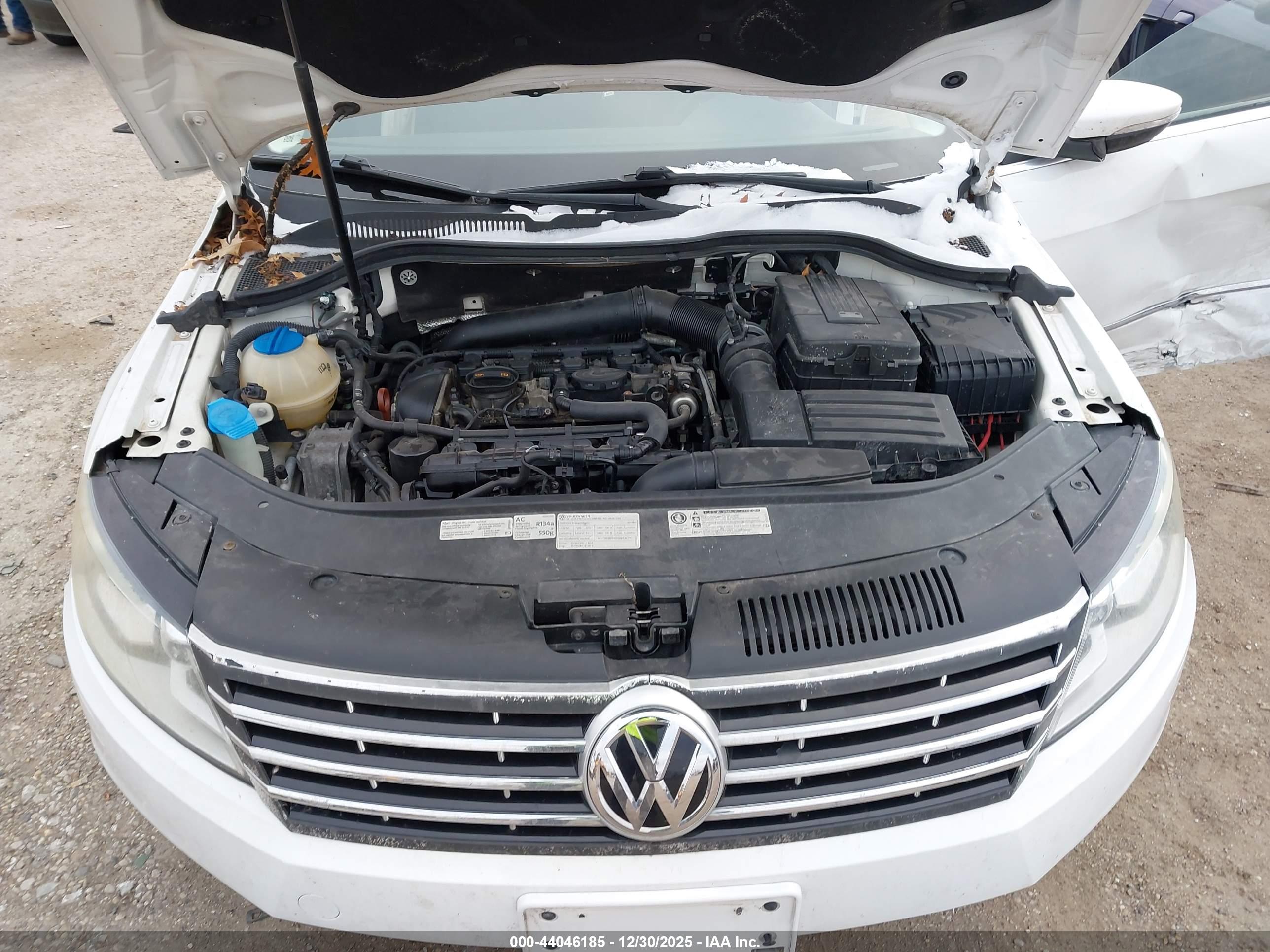 VOLKSWAGEN CC image 10