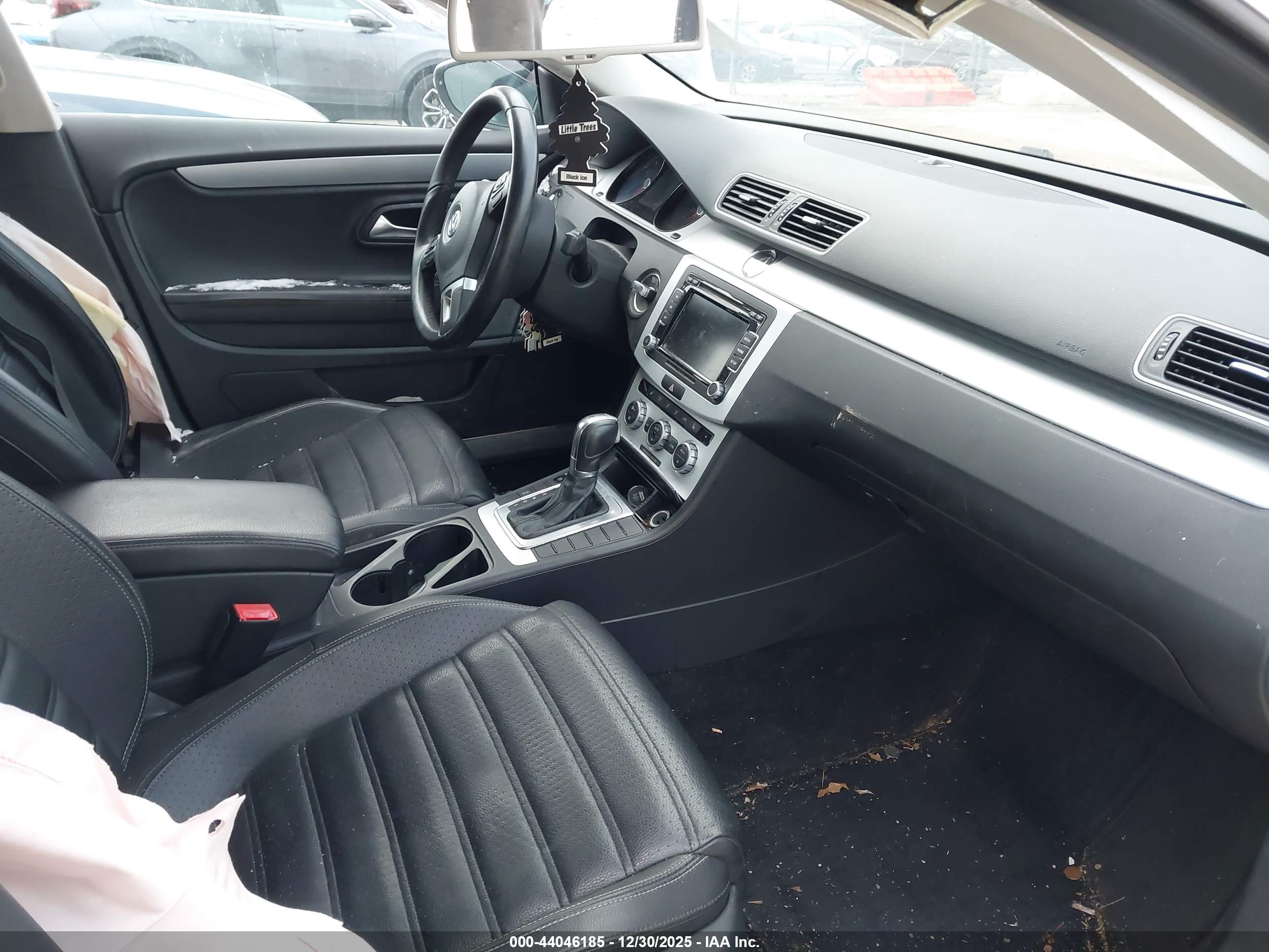 VOLKSWAGEN CC image 5
