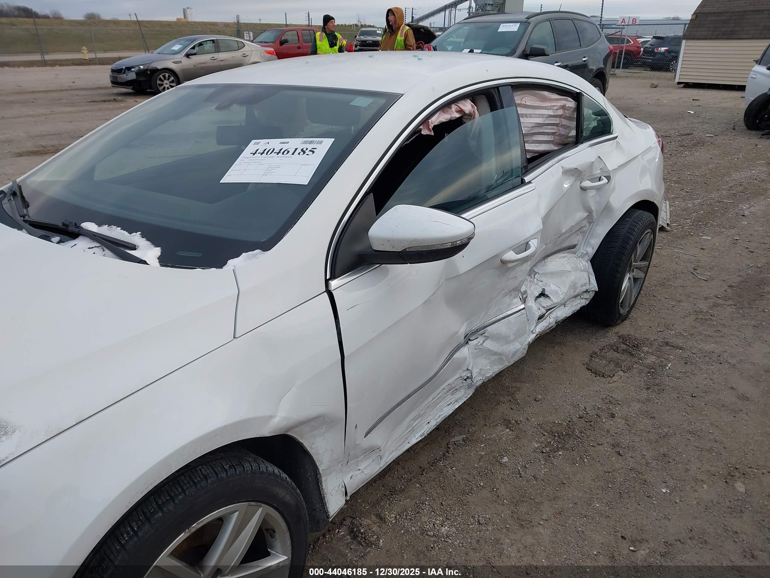 VOLKSWAGEN CC image 6