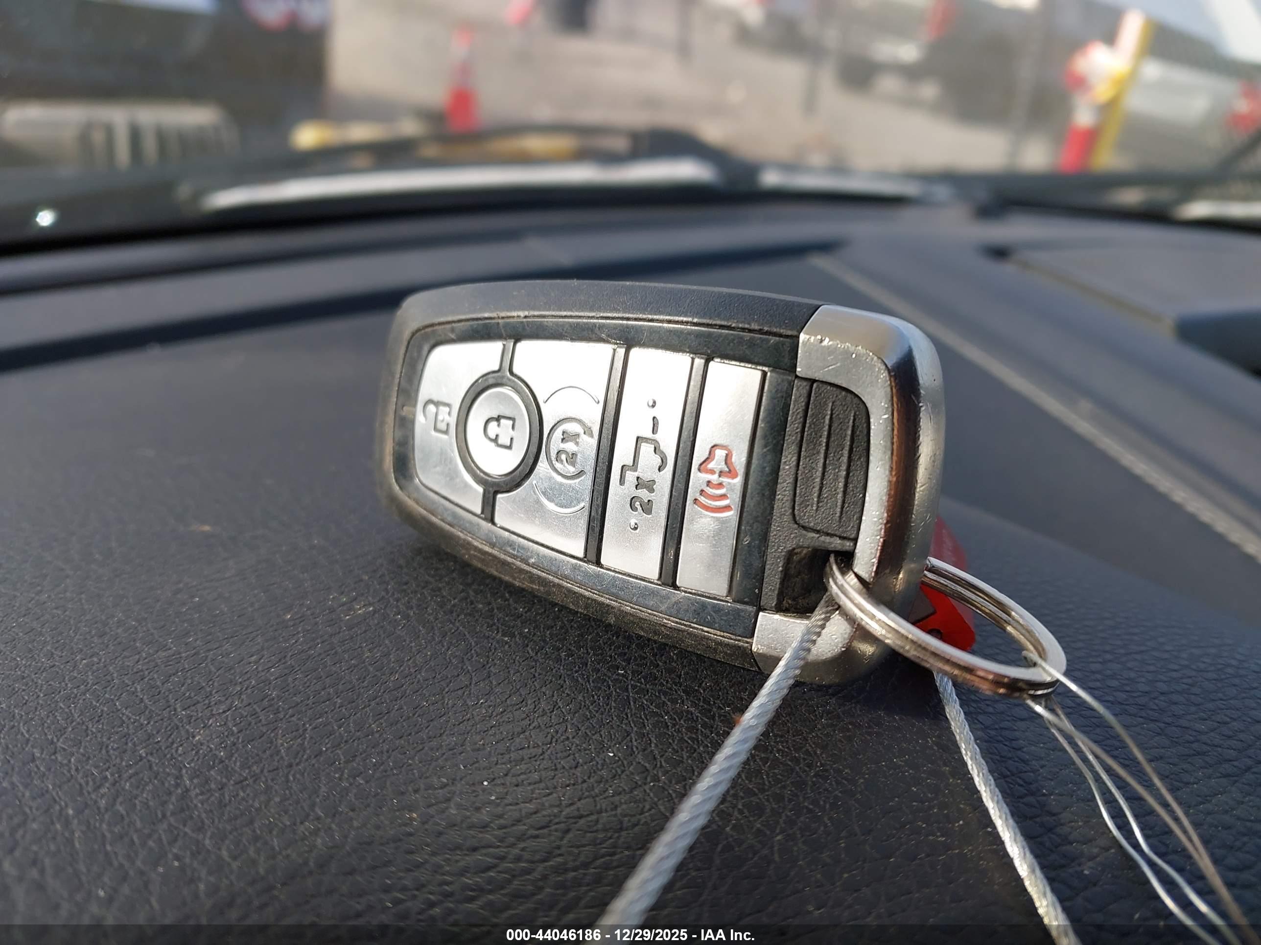 FORD F-150 image 11