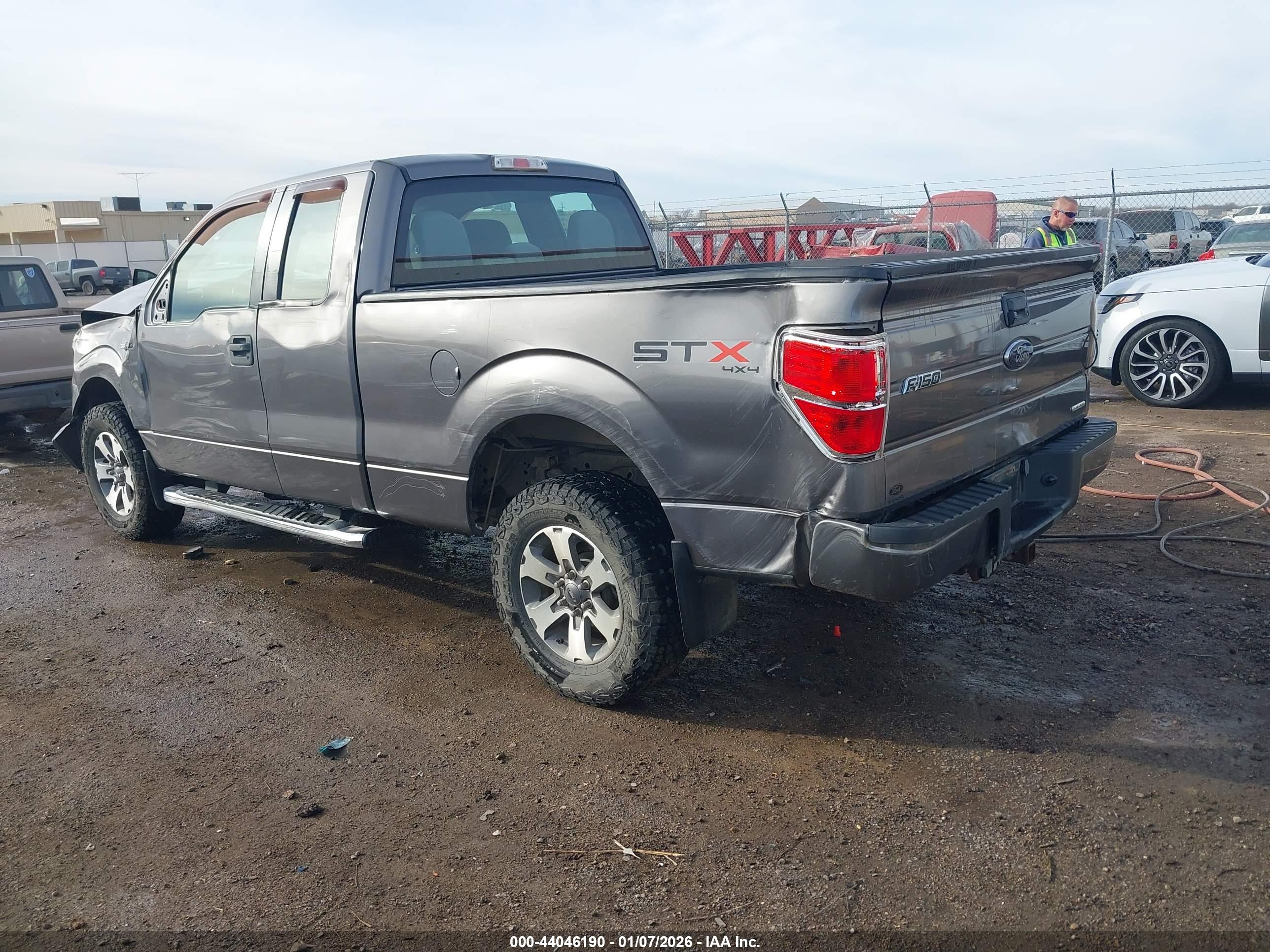 FORD F-150 image 3