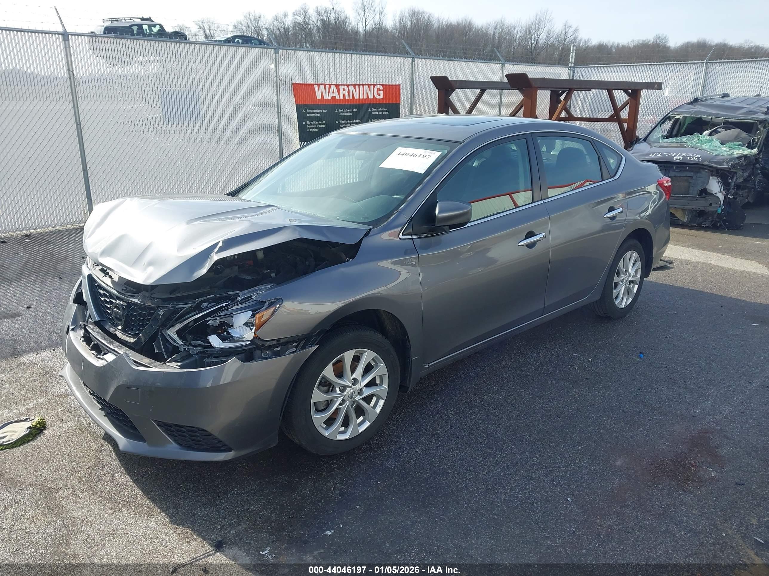 NISSAN SENTRA image 2