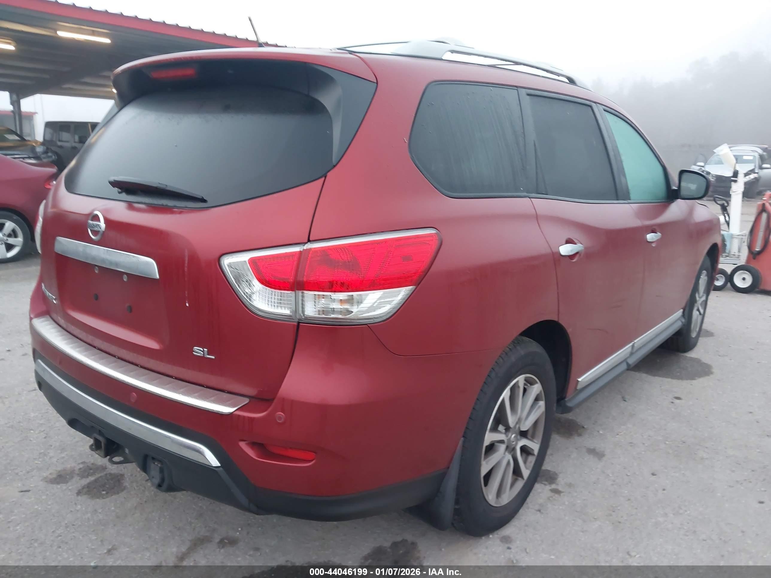 NISSAN PATHFINDER image 4