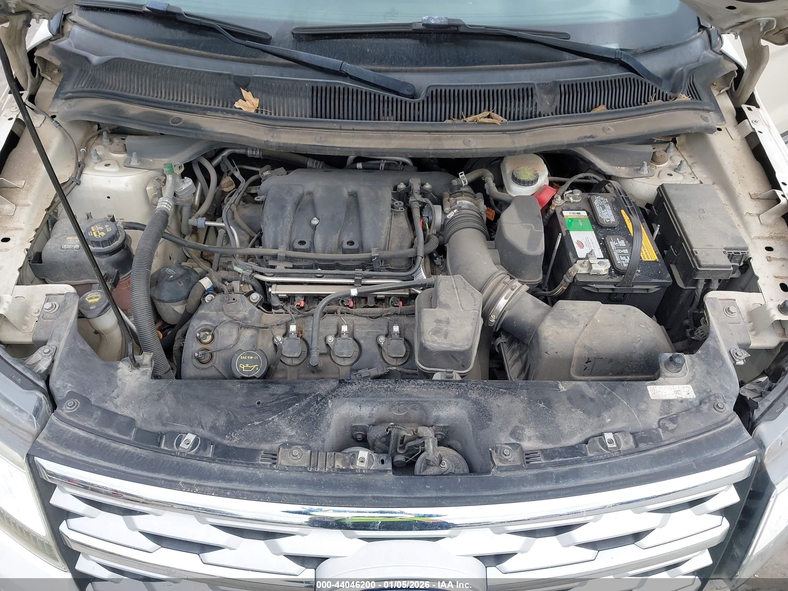 FORD EXPLORER image 10