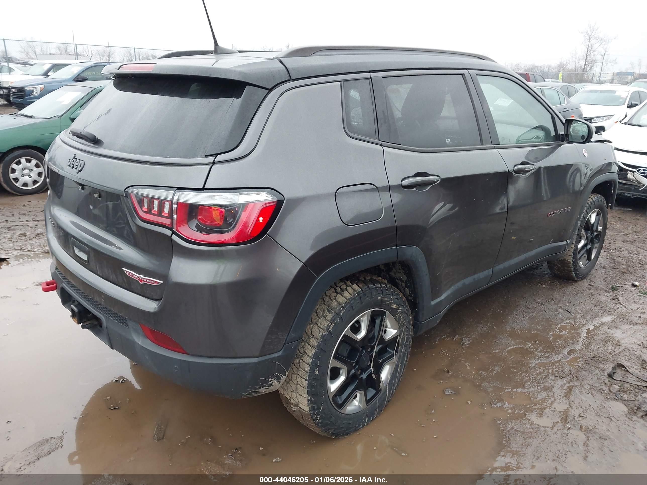 JEEP COMPASS image 4