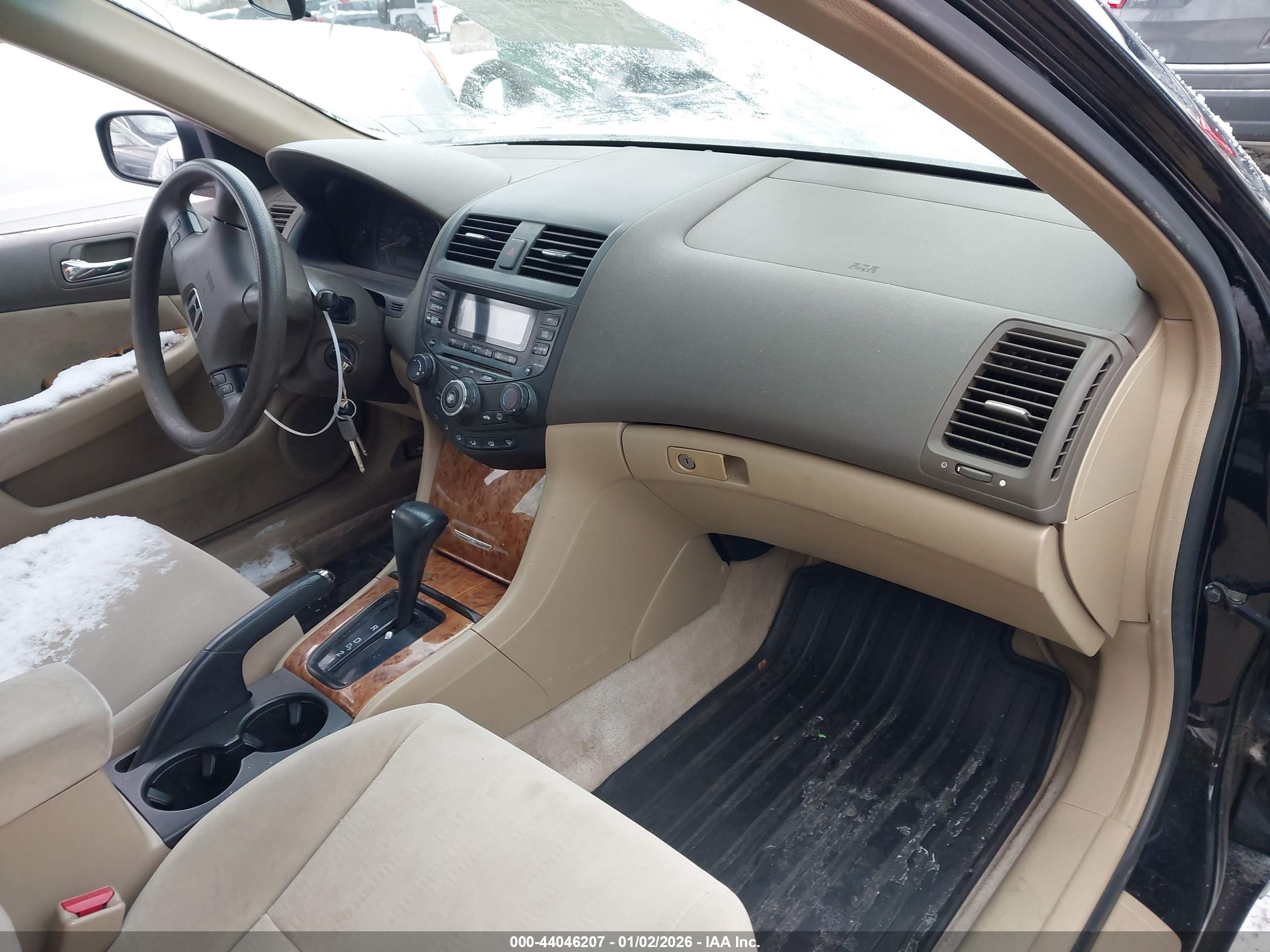 HONDA ACCORD image 5