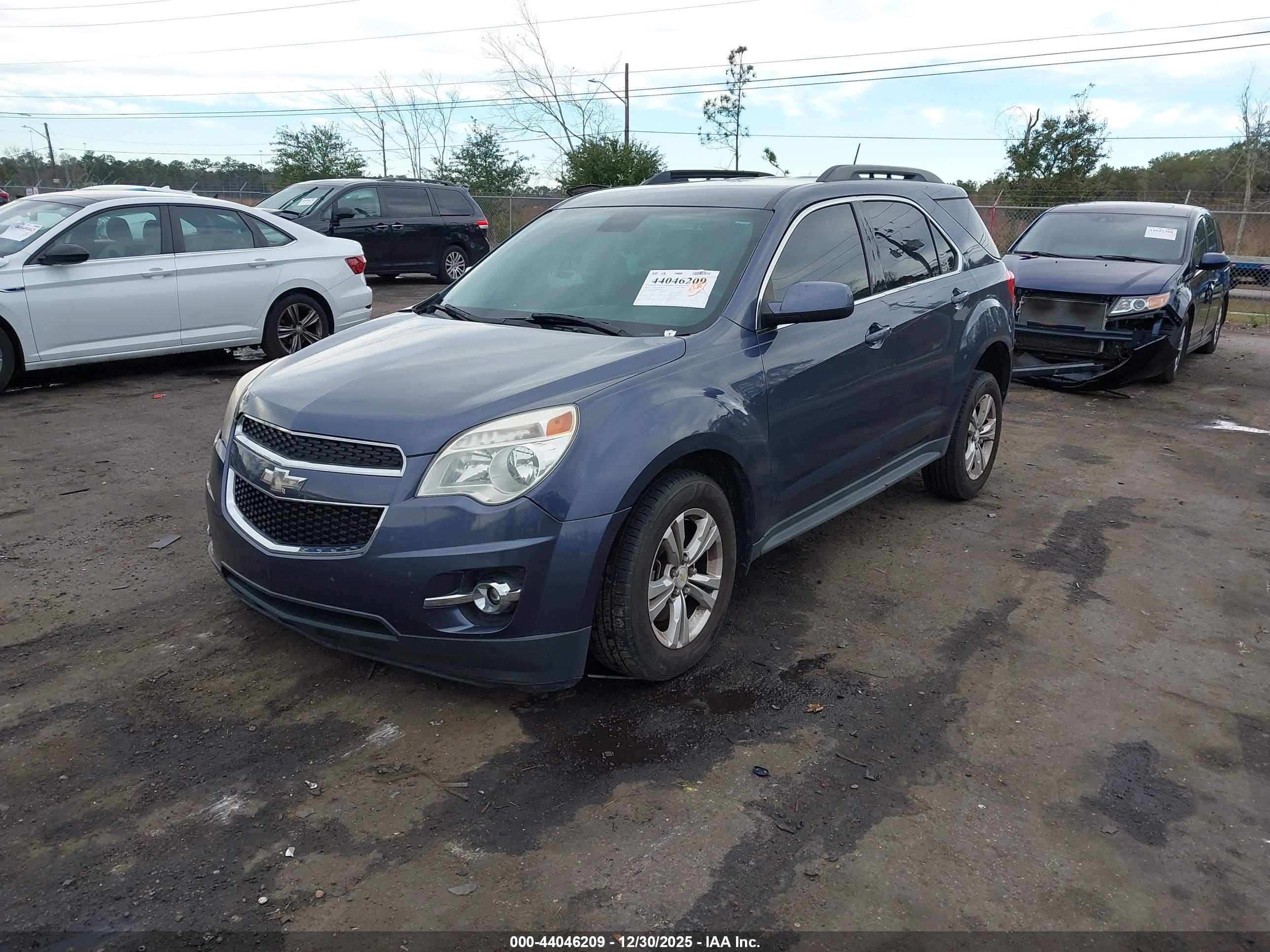 CHEVROLET EQUINOX image 2