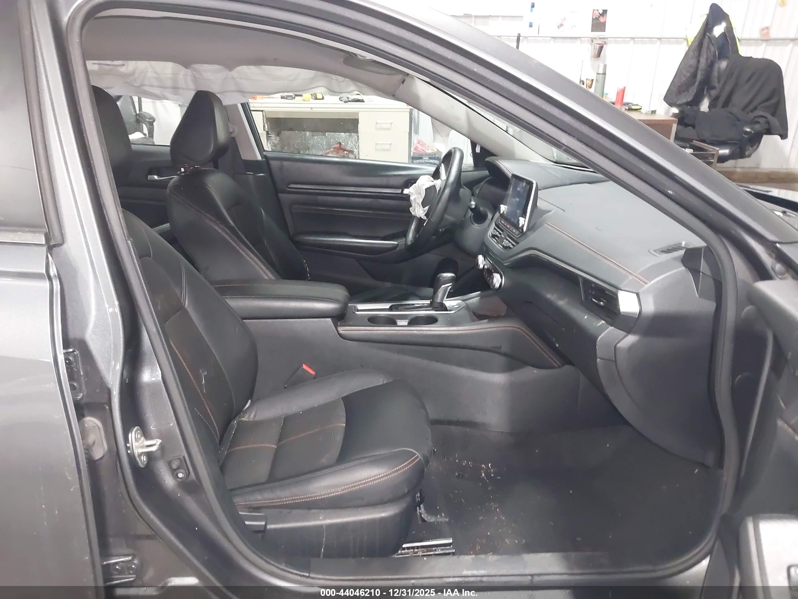 NISSAN ALTIMA image 5