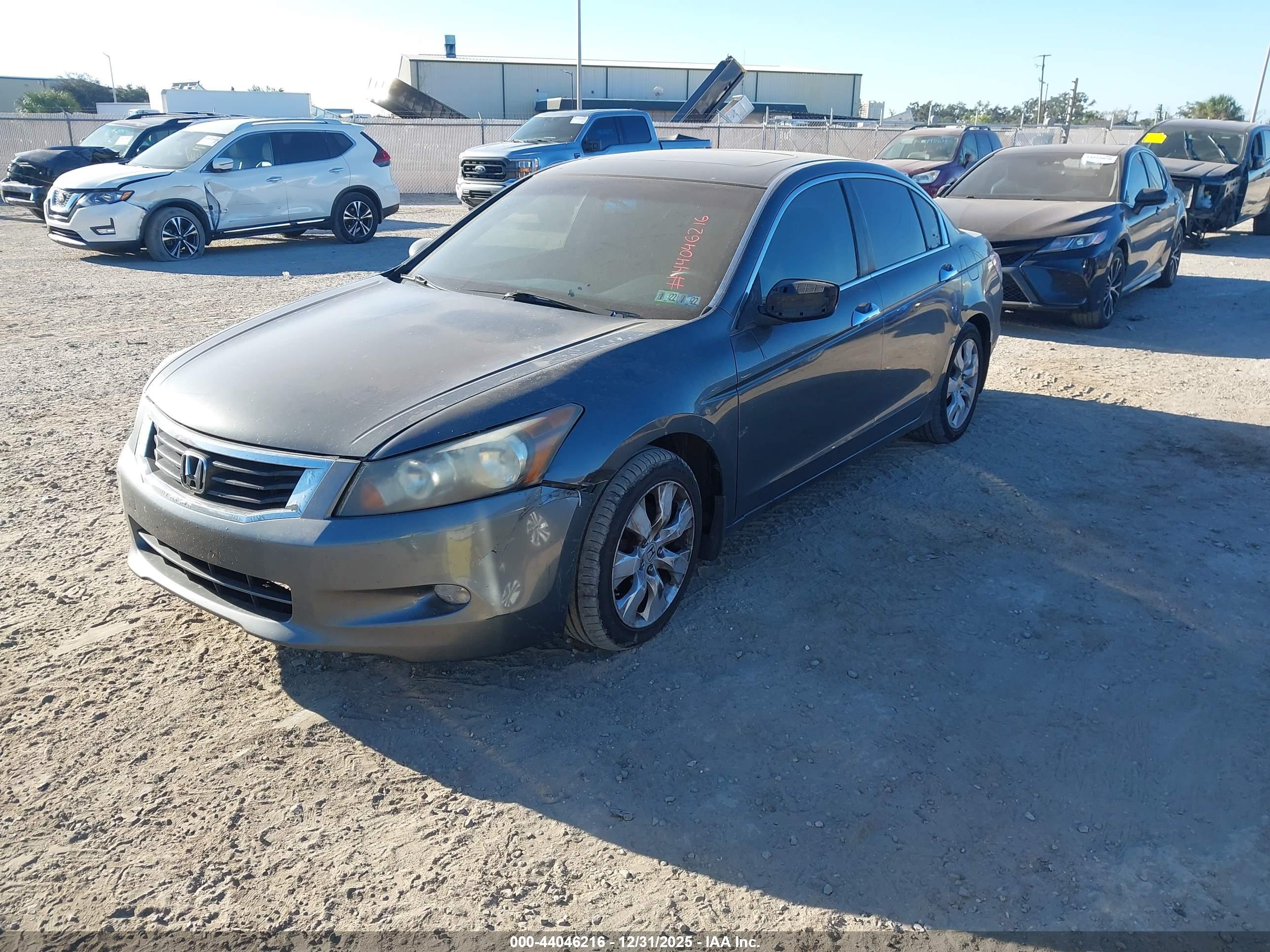 HONDA ACCORD image 2