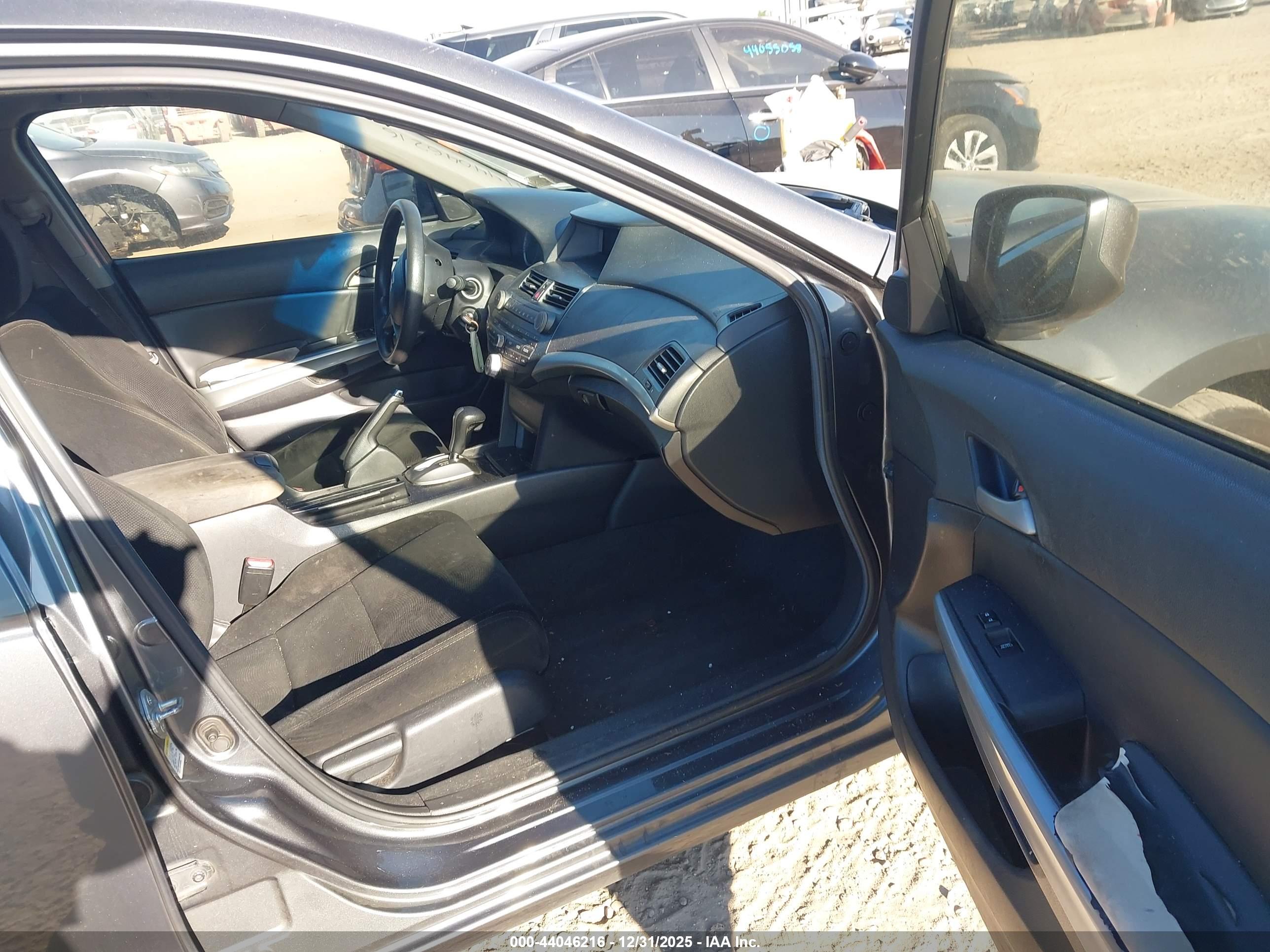 HONDA ACCORD image 5