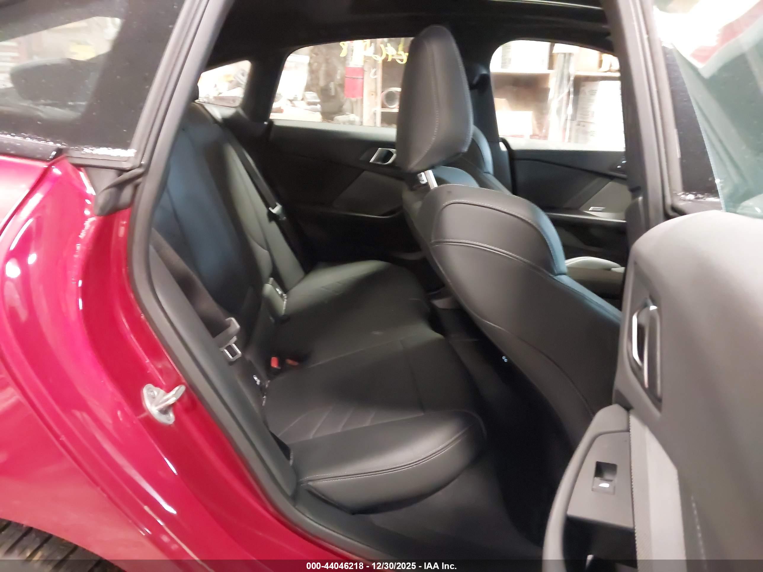 BMW 228 image 8