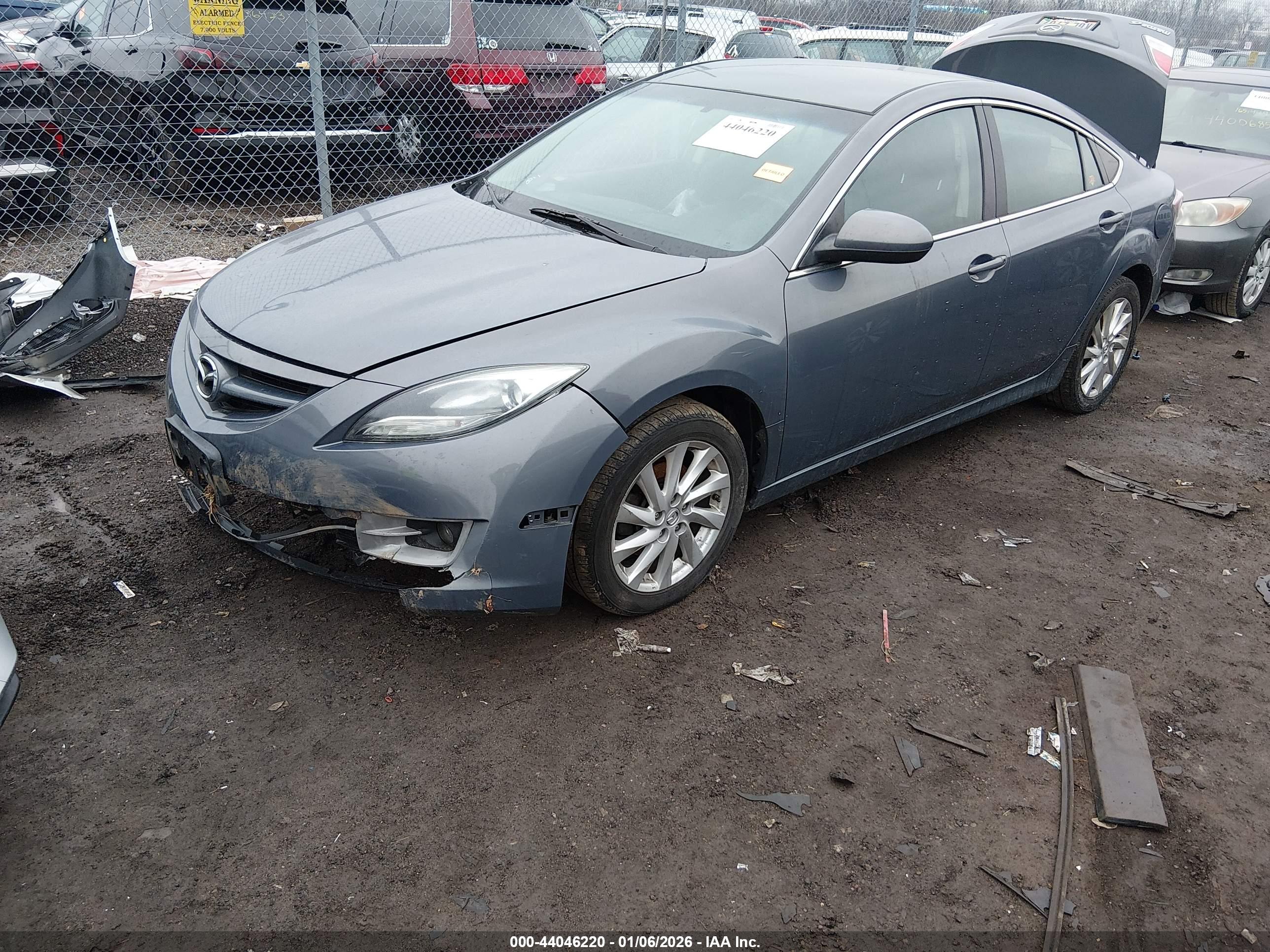 MAZDA MAZDA6 image 2
