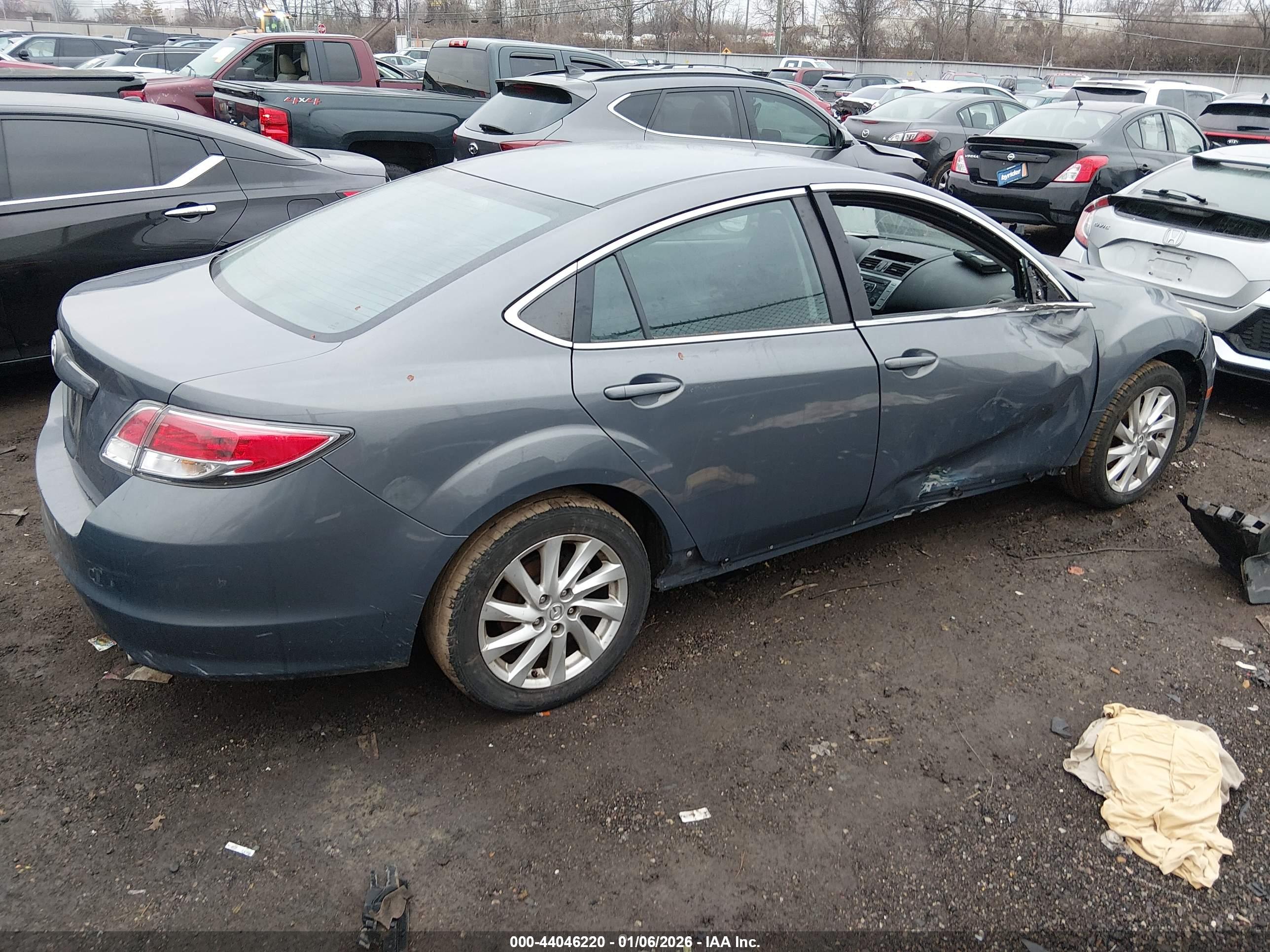 MAZDA MAZDA6 image 4