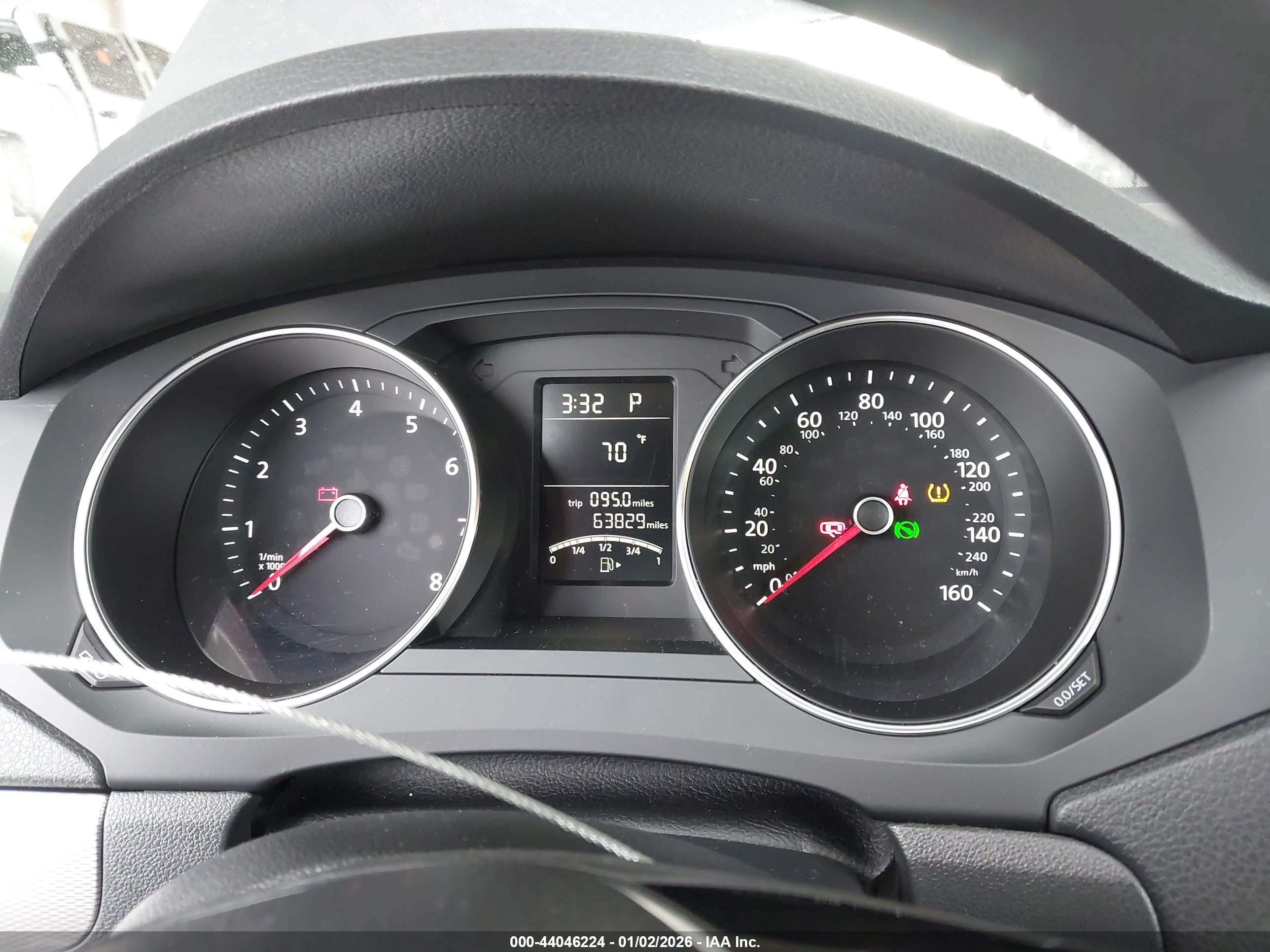 VOLKSWAGEN JETTA image 7