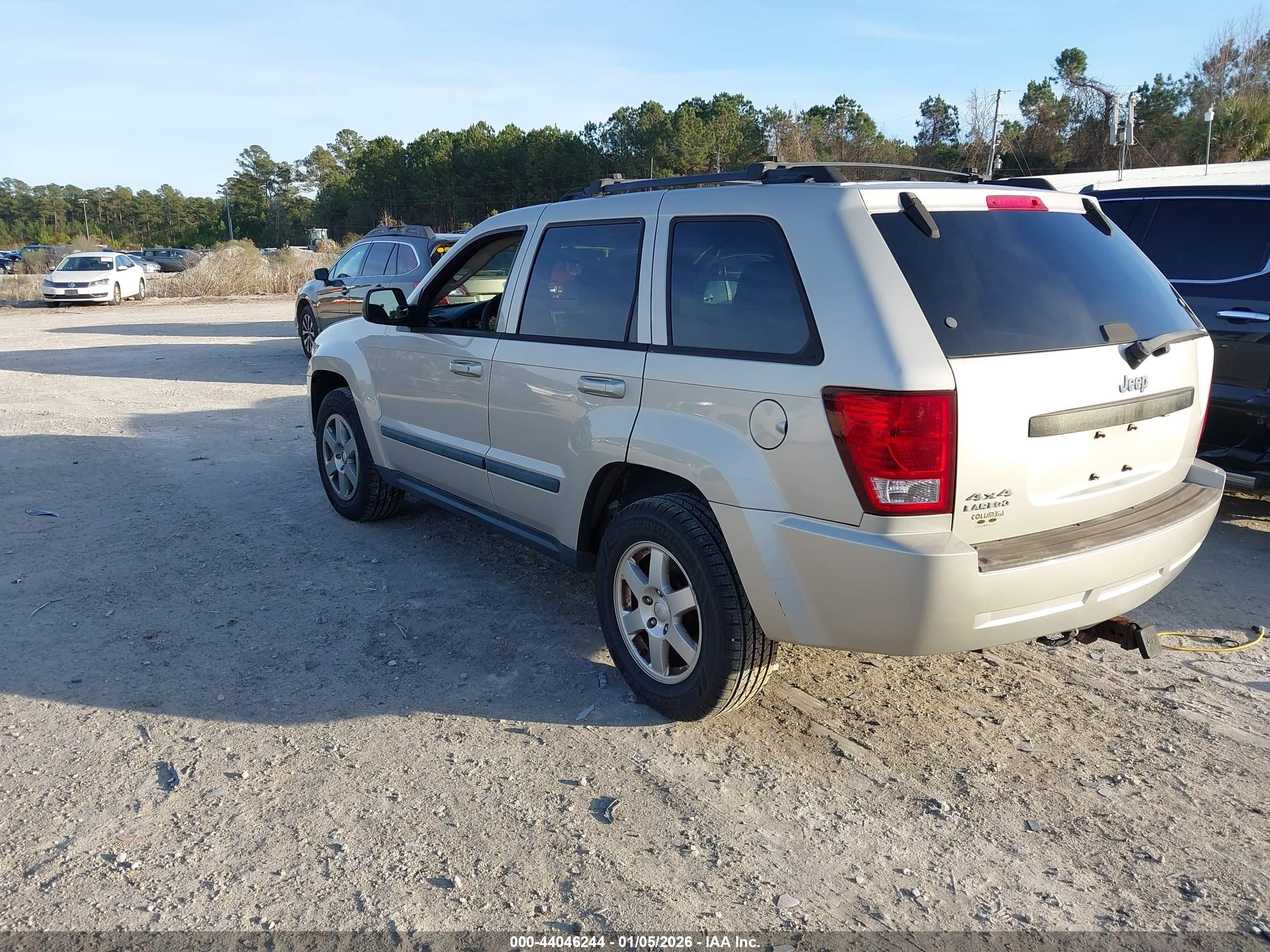 JEEP GRAND image 3