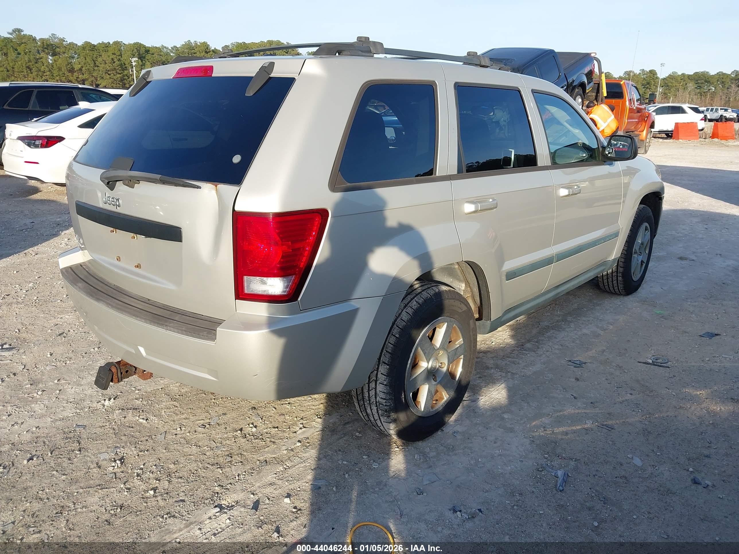 JEEP GRAND image 4