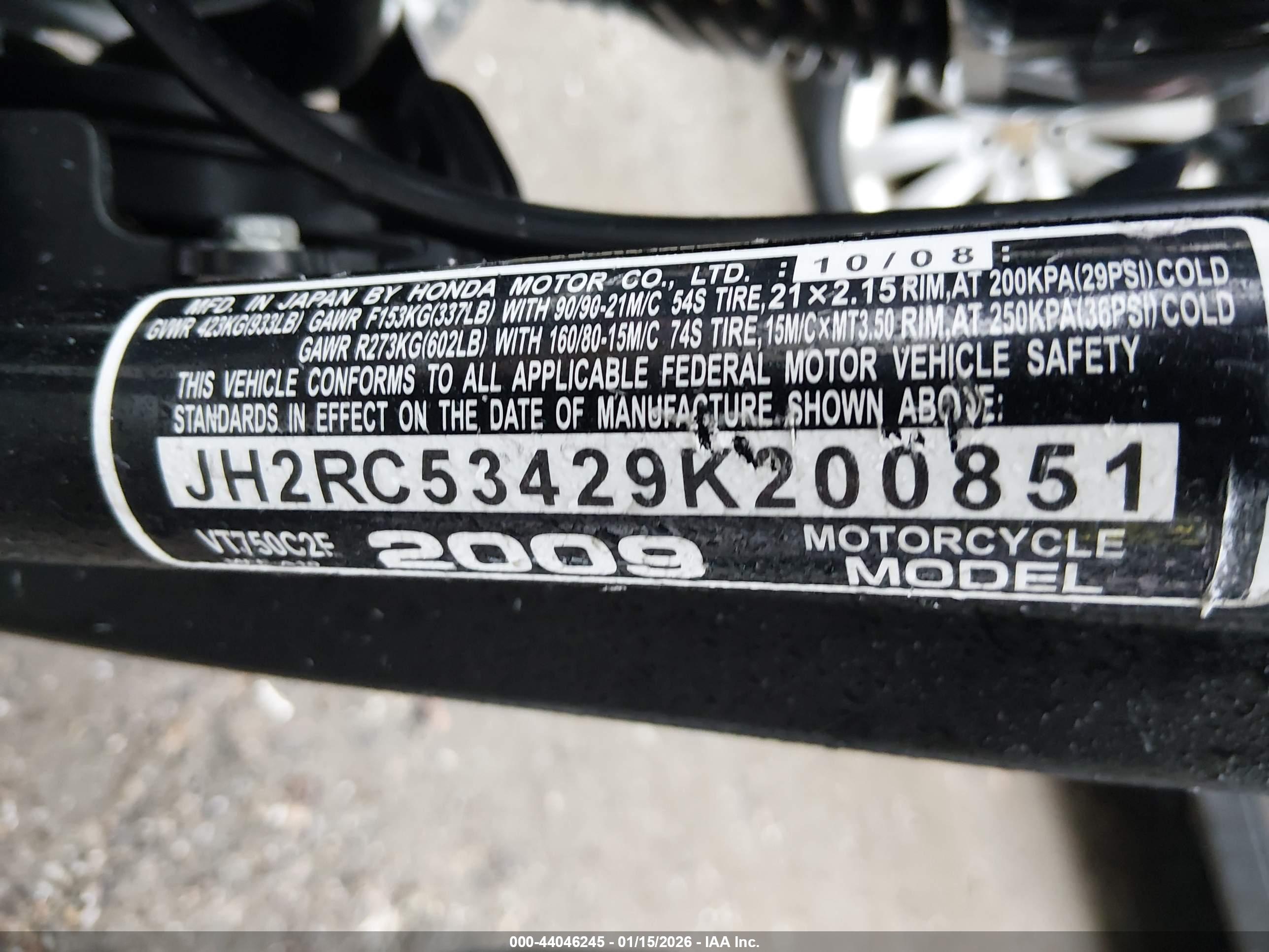 HONDA VT750 image 10