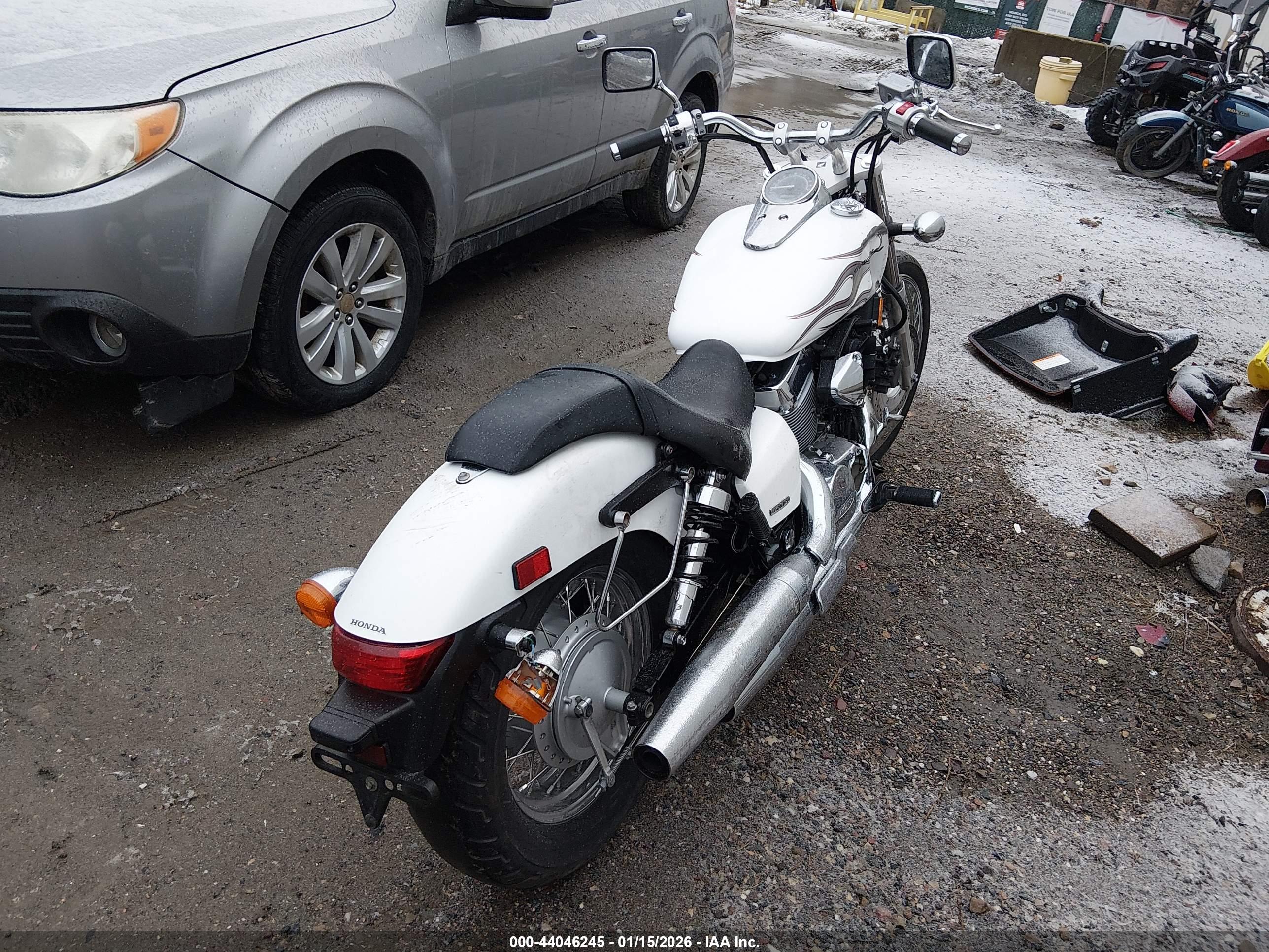 HONDA VT750 image 4
