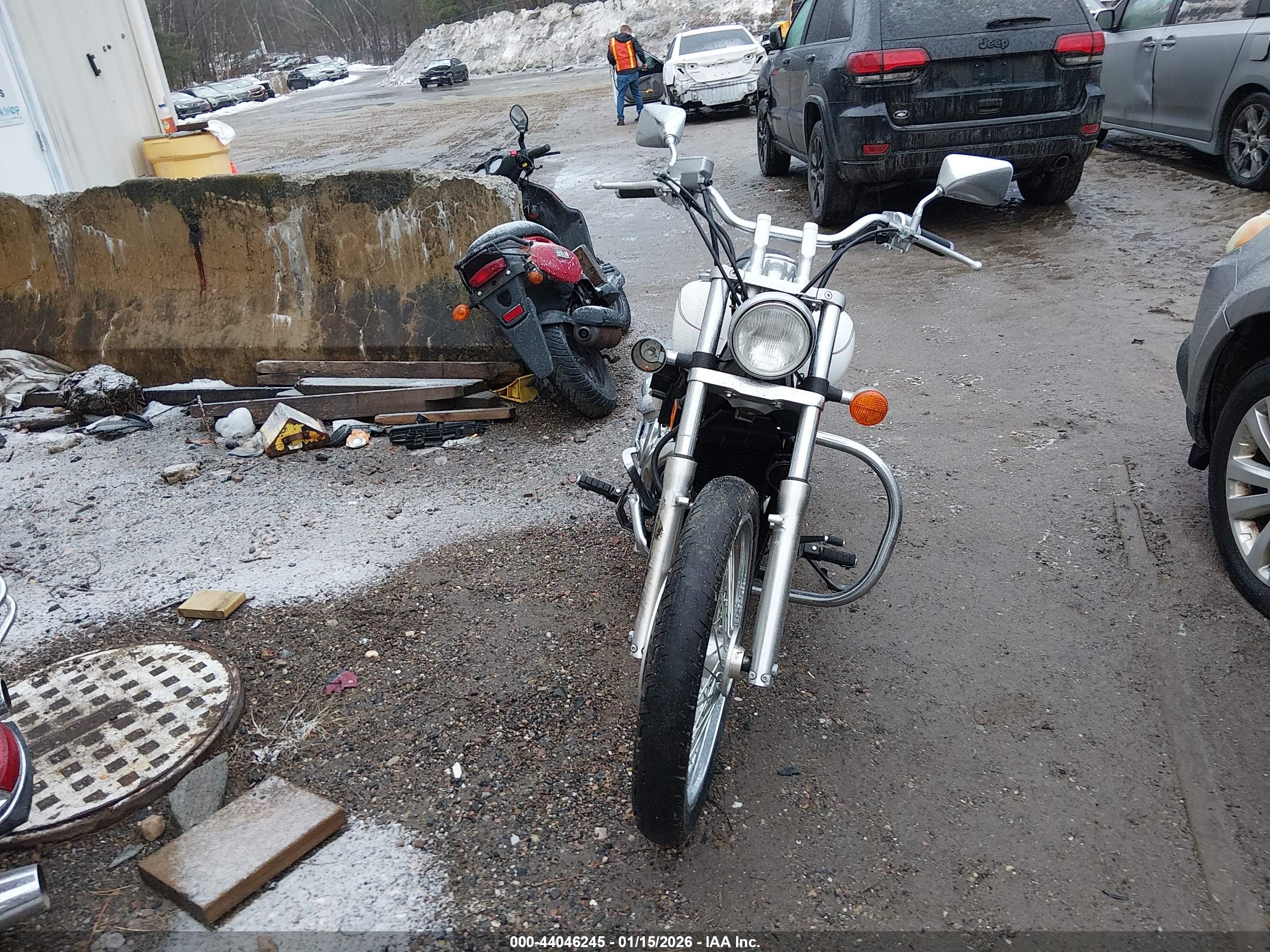 HONDA VT750 image 5
