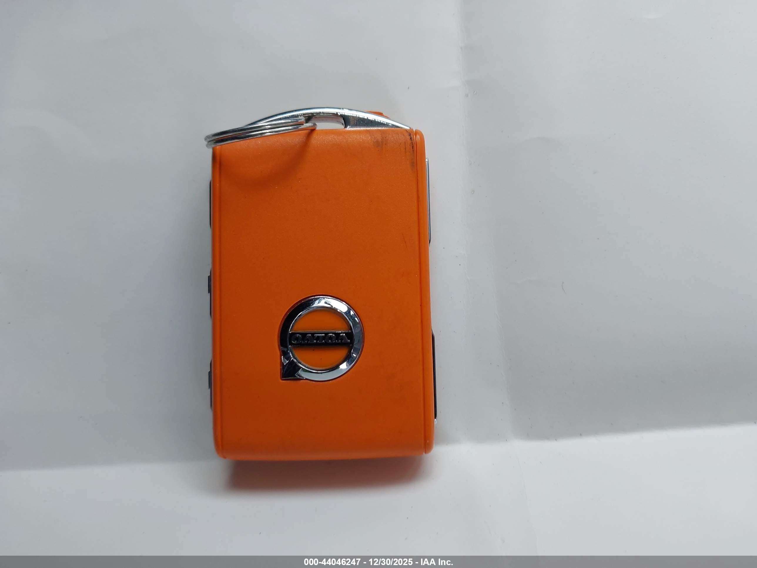 VOLVO S60 image 11