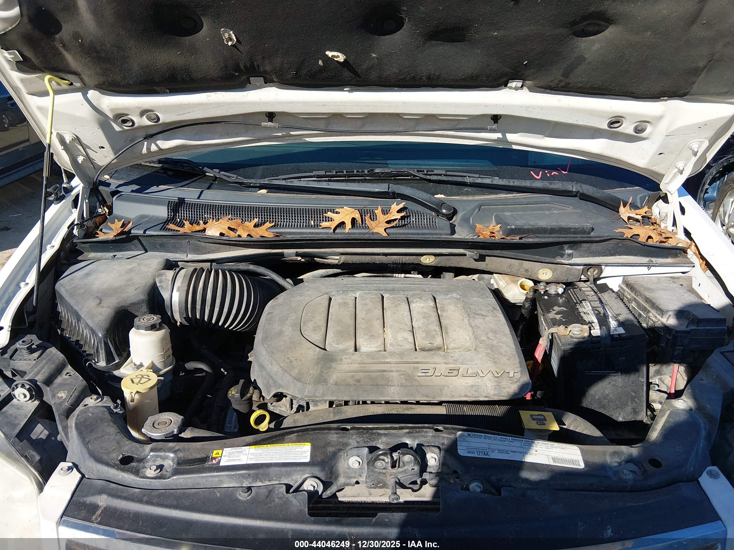 CHRYSLER TOWN image 10