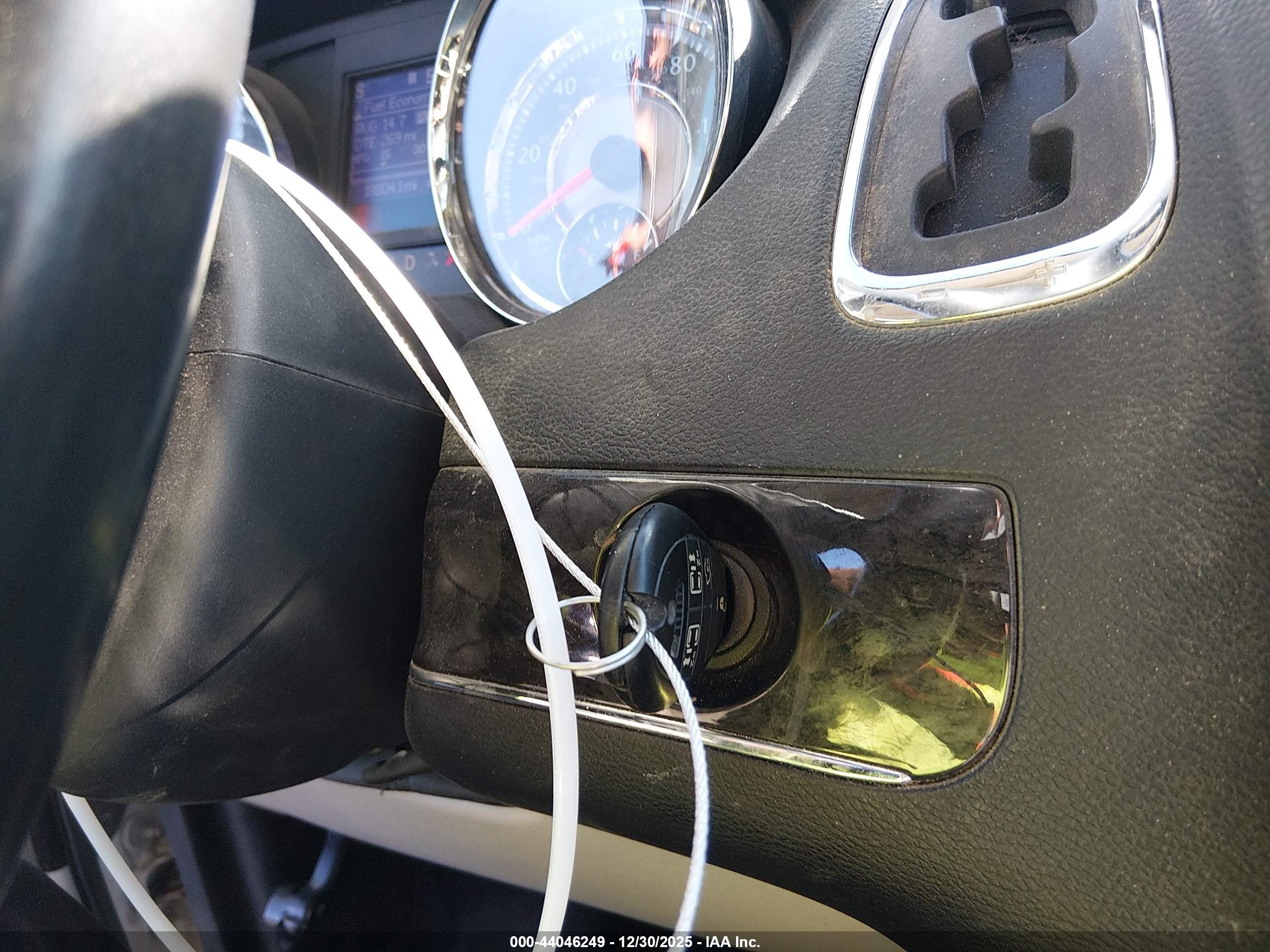 CHRYSLER TOWN image 11