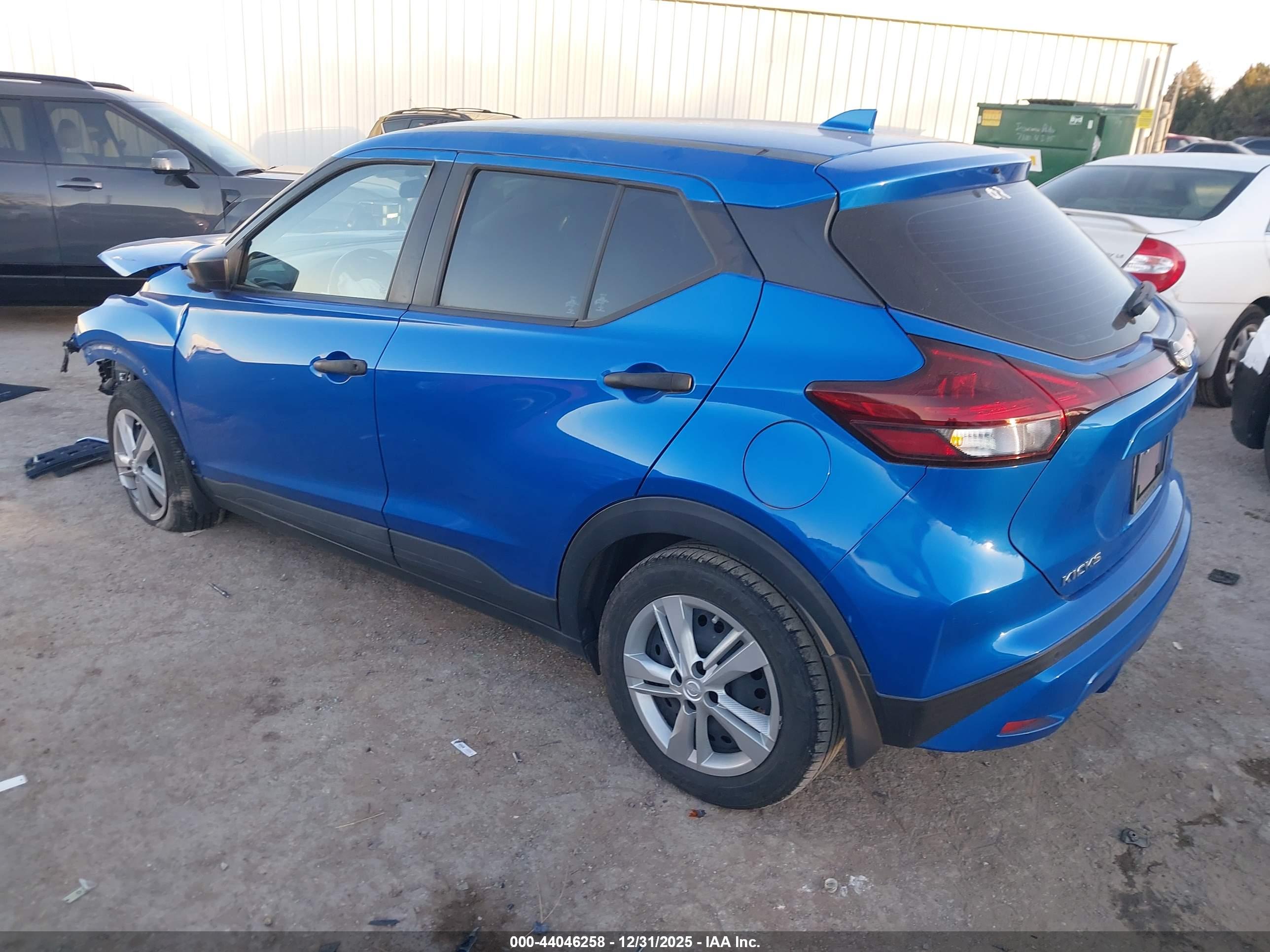 NISSAN KICKS image 3