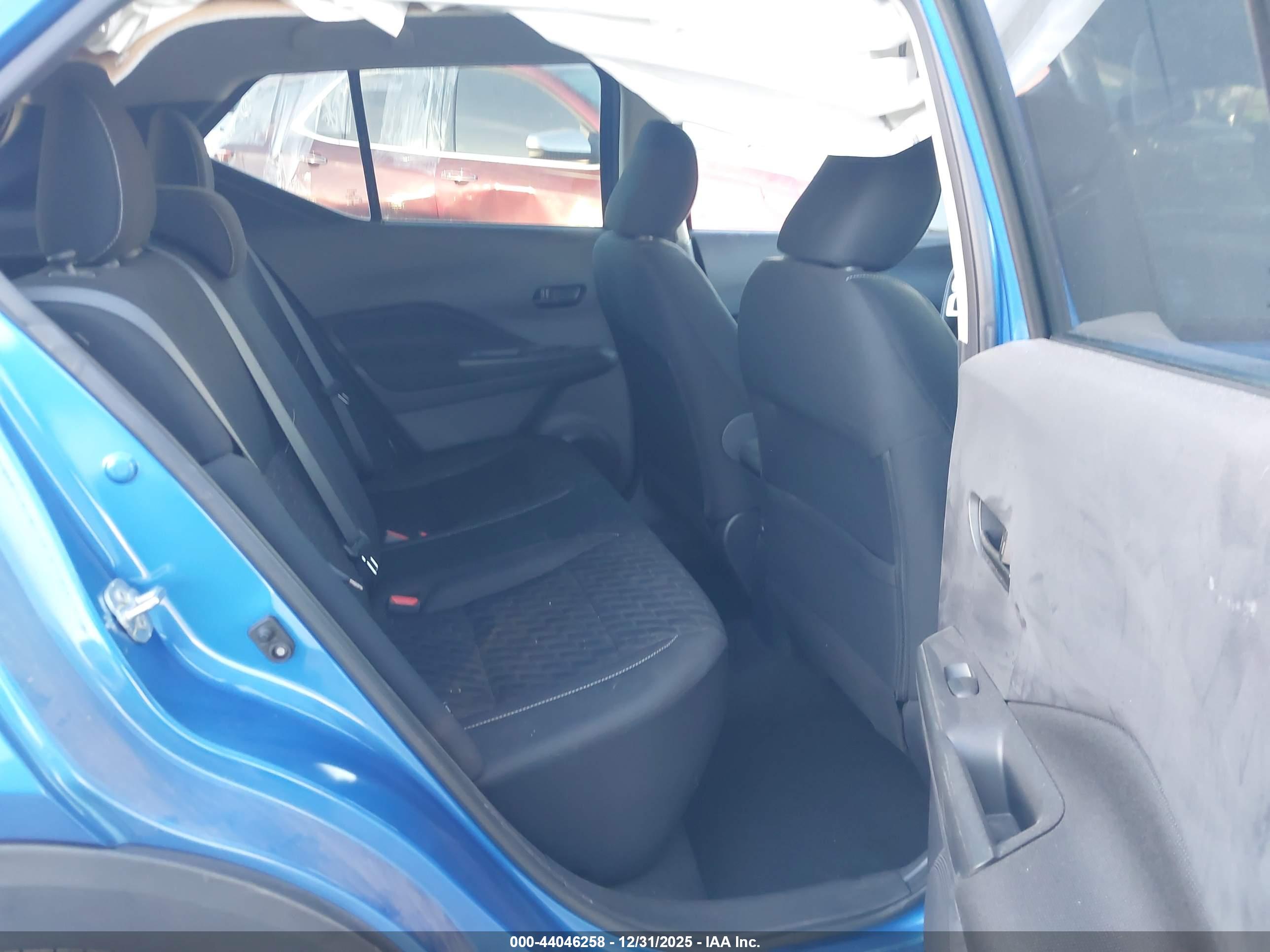 NISSAN KICKS image 8