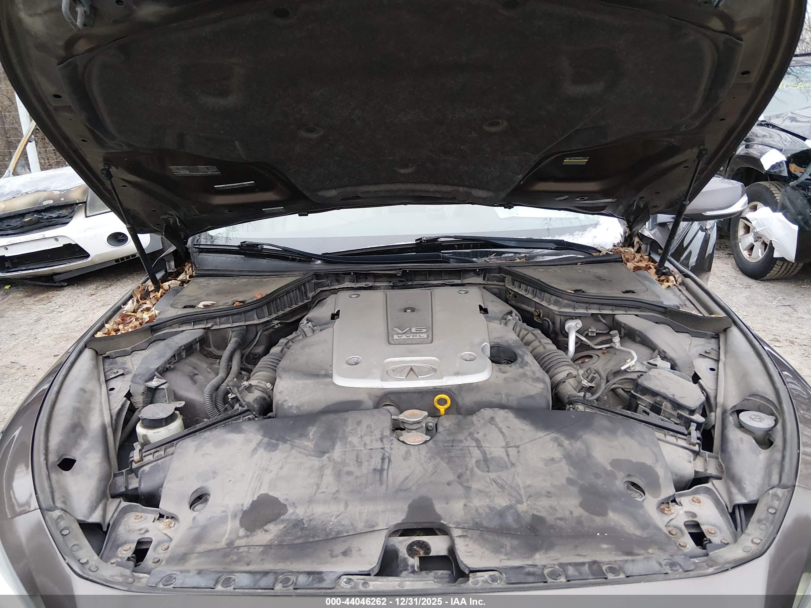 INFINITI Q50 image 10
