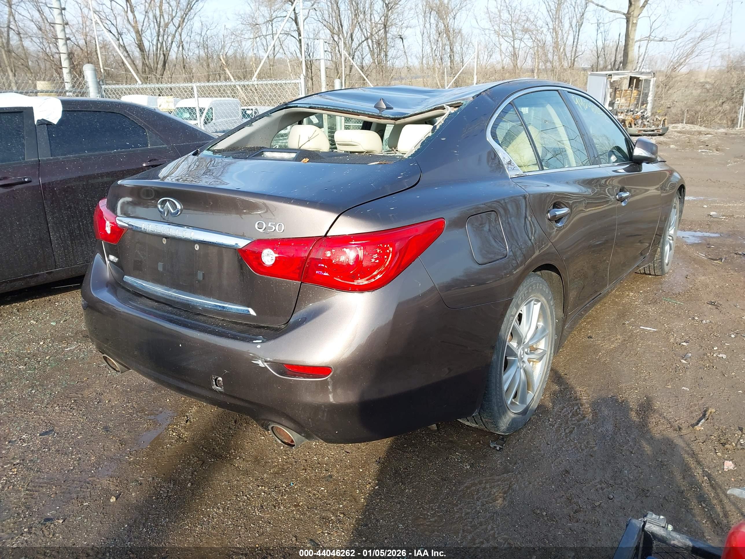 INFINITI Q50 image 4